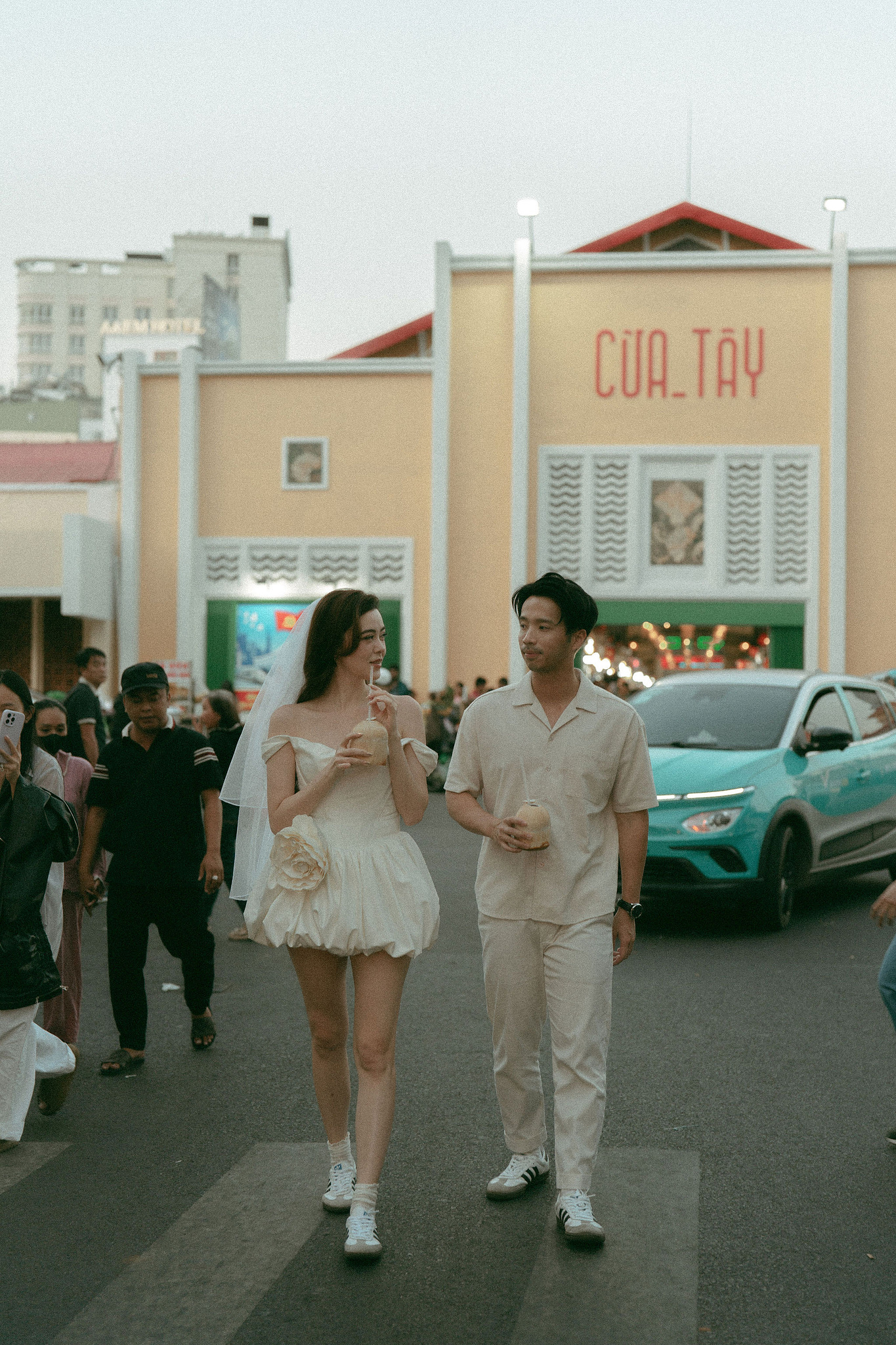 Ho Chi Minh Vietnam Pre-Wedding Photoshoot | European Film Studio, Market Streets & Saigon Bridge at Local Market pre-wedding photo