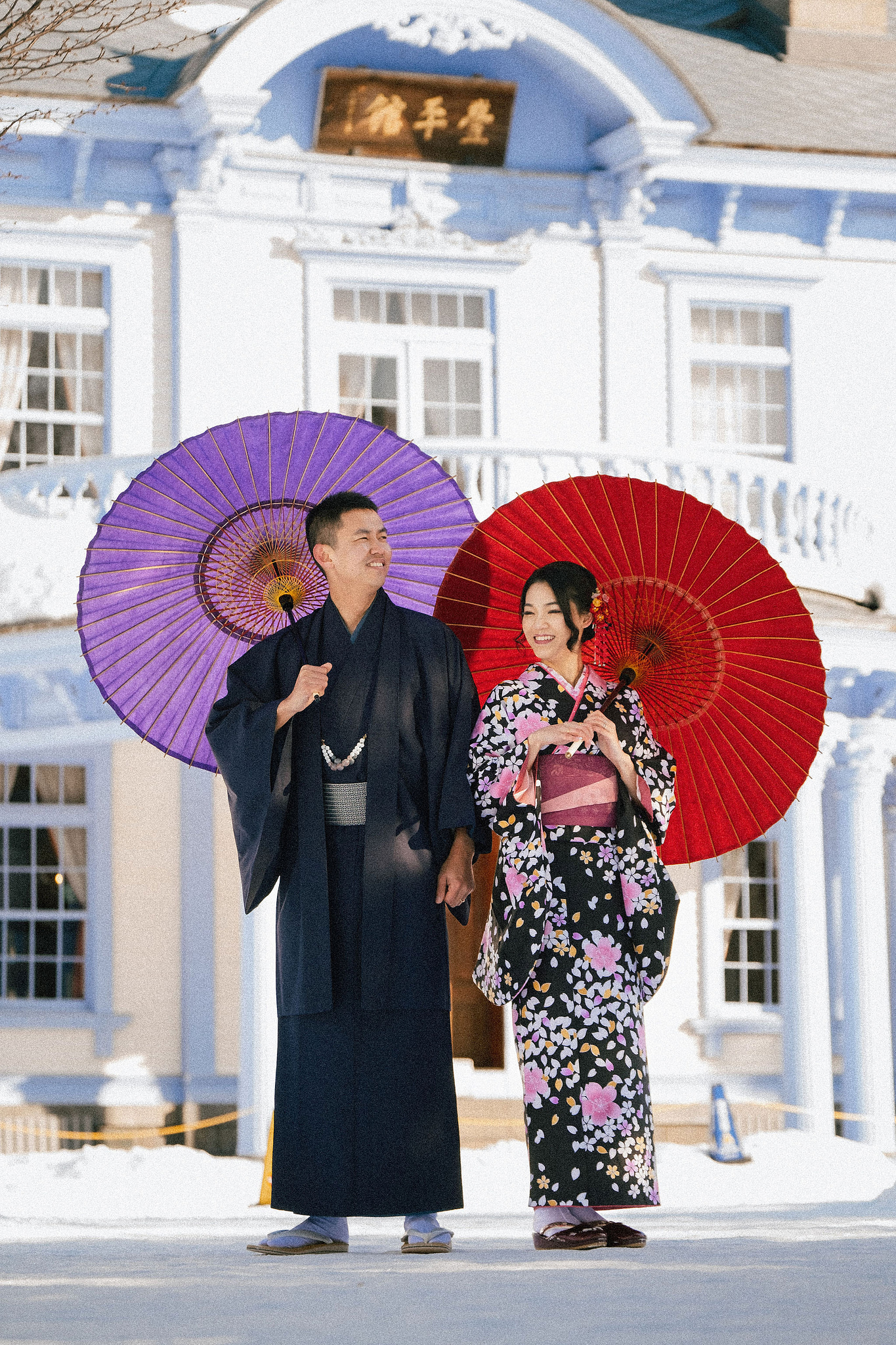 Hokkaido Pre-Wedding Photoshoot with Iyahiko Shrine, Nakajima Park, Moerenuma Park & Otaru Canal at Yahiko Shrine pre-wedding photo