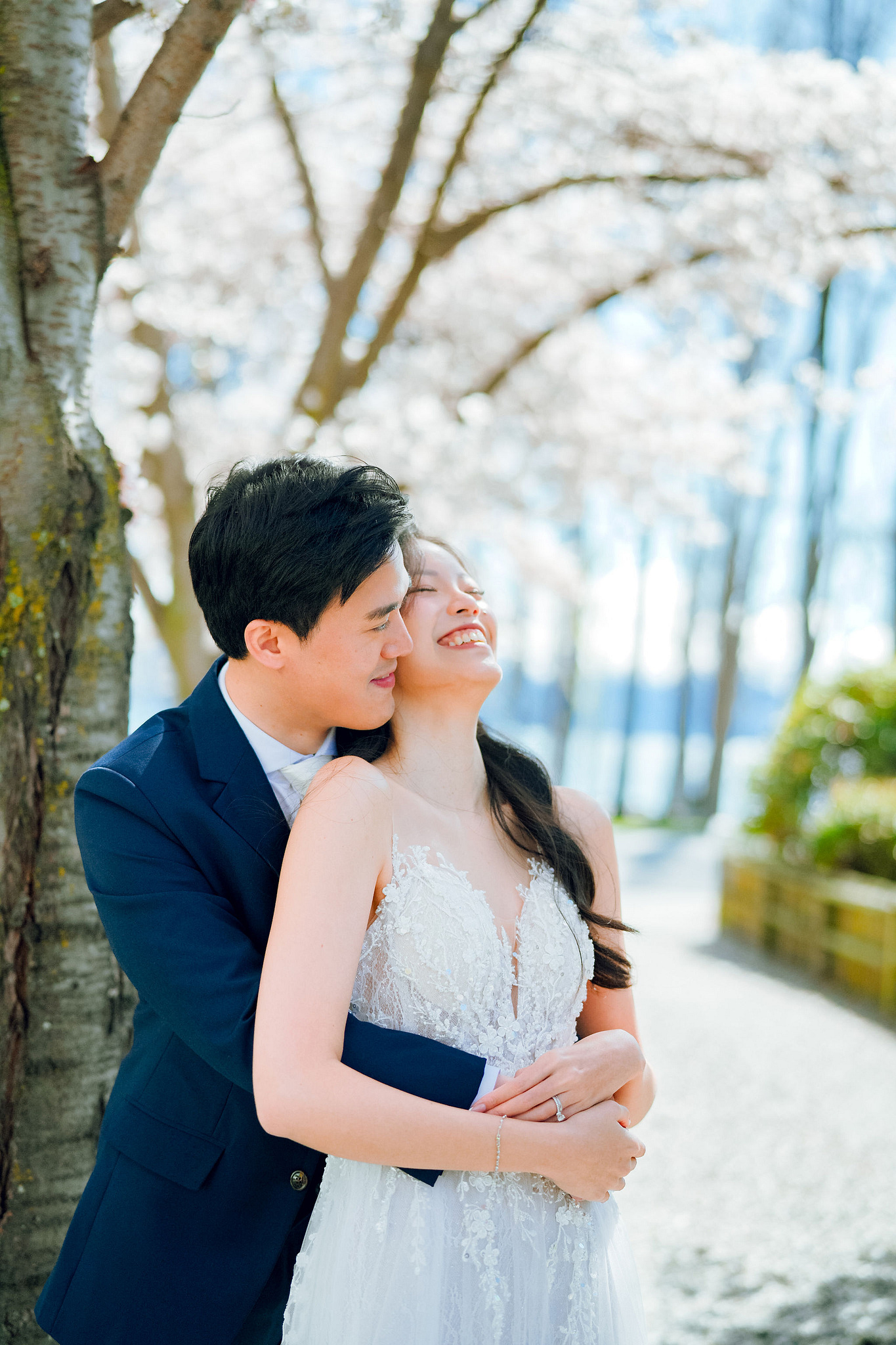 New Zealand Pre-Wedding Photoshoot | Cherry Blossoms, Coromandel Peak & Lake Wakatipu at Cherry Blossoms pre-wedding photo