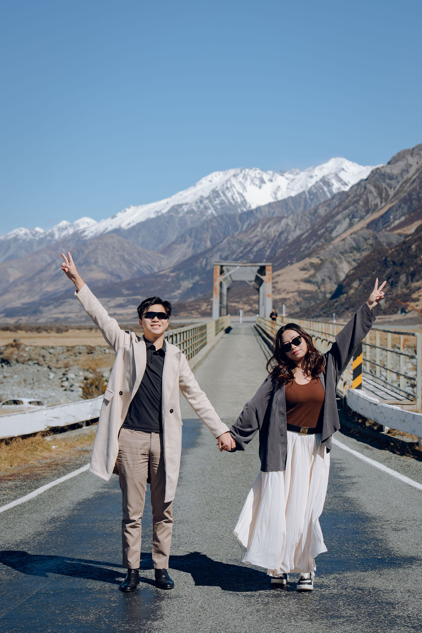 New Zealand Pre-Wedding Photoshoot | Lake Wakatipu, Alta Tarns, Coromandel Peak to Mount Cook at Mount Cook National Park pre-wedding photo