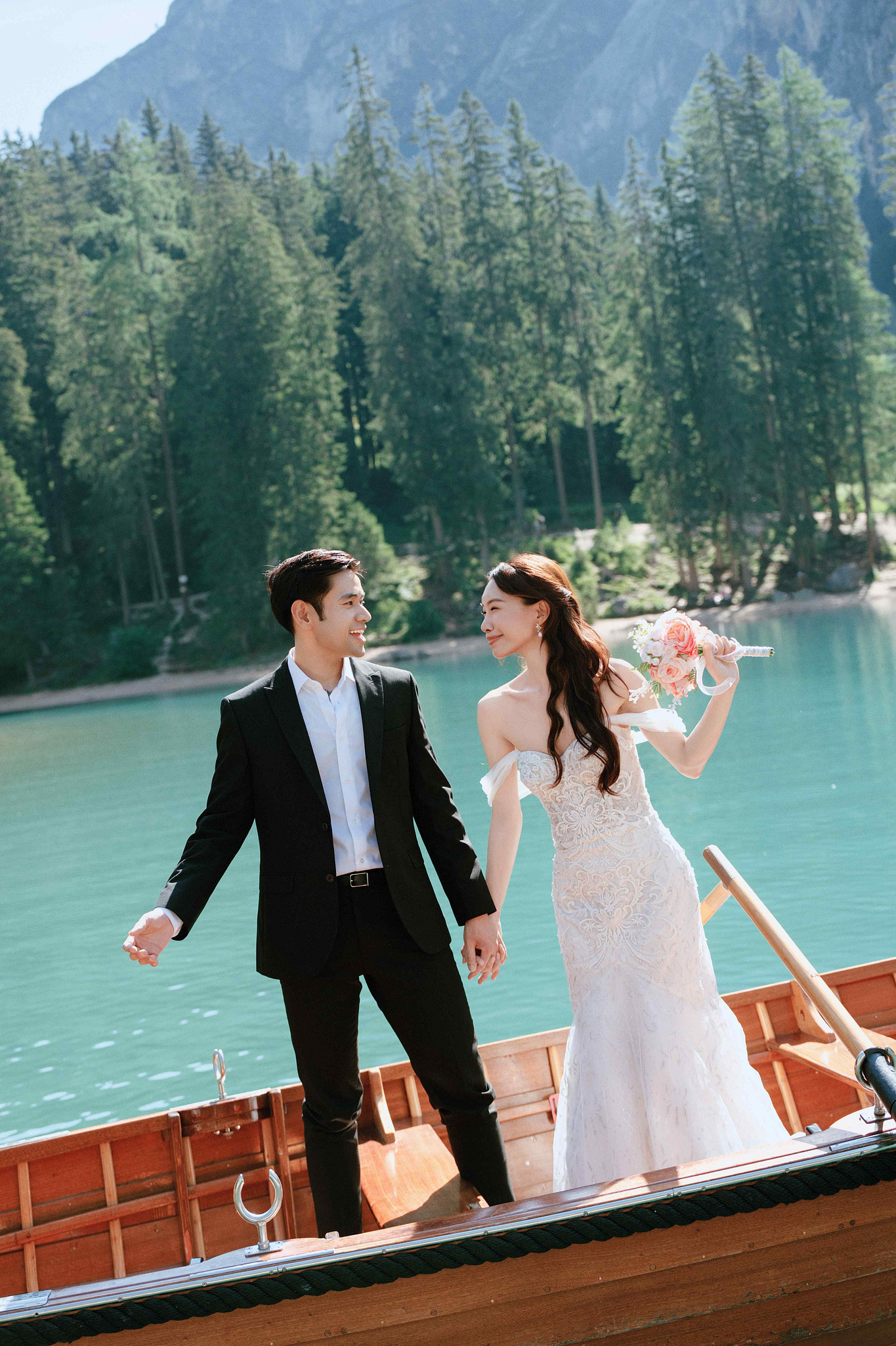 Dolomites Post-Wedding Photoshoot | Lago di Braies, Seceda & Val di Funes at Lago di Braies pre-wedding photo
