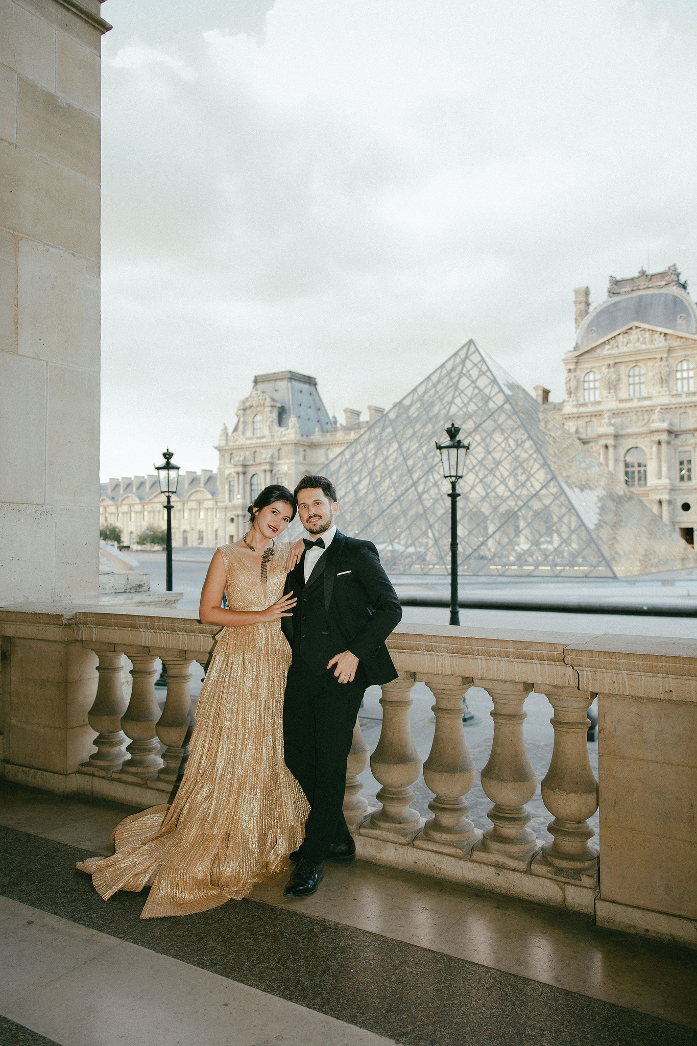 Paris Pre-Wedding Photoshoot | Place du Trocadéro, Avenue de Camoëns, Parisian Café, Tuileries Garden & Louvre at Louvre pre-wedding photo