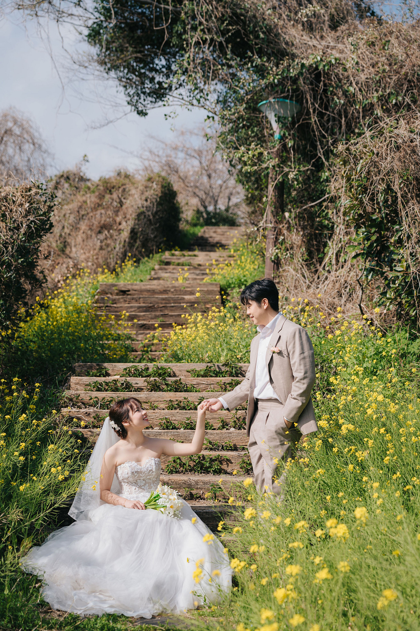 Jeju Pre-Wedding Photoshoot | Wangimae Forest, Yerae Ecological Park & Geumneung Beach at Yerae Ecological Park pre-wedding photo