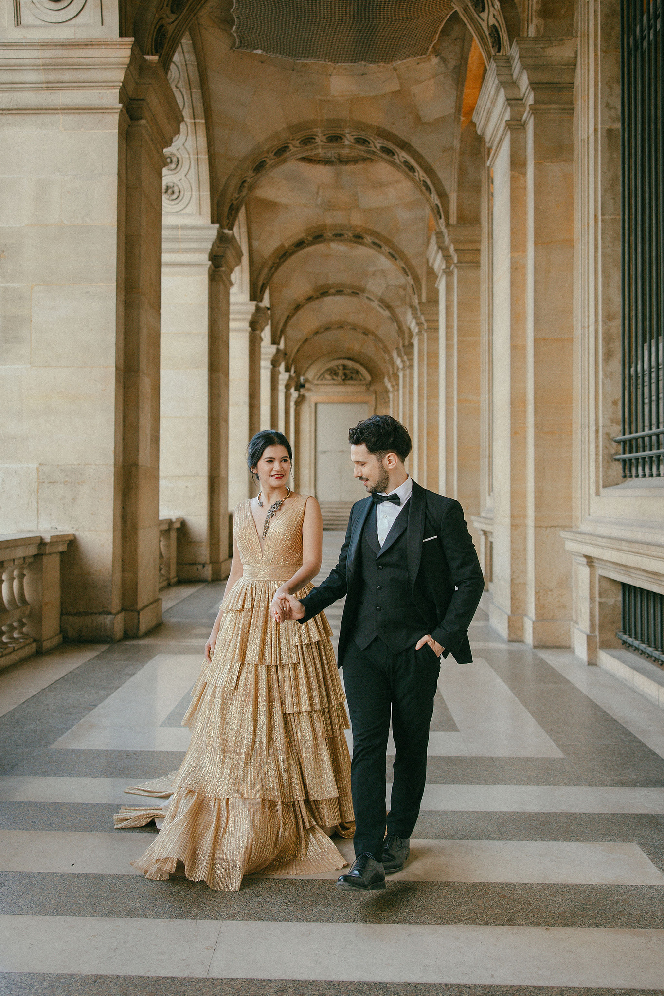 Paris Pre-Wedding Photoshoot | Place du Trocadéro, Avenue de Camoëns, Parisian Café, Tuileries Garden & Louvre at Louvre pre-wedding photo