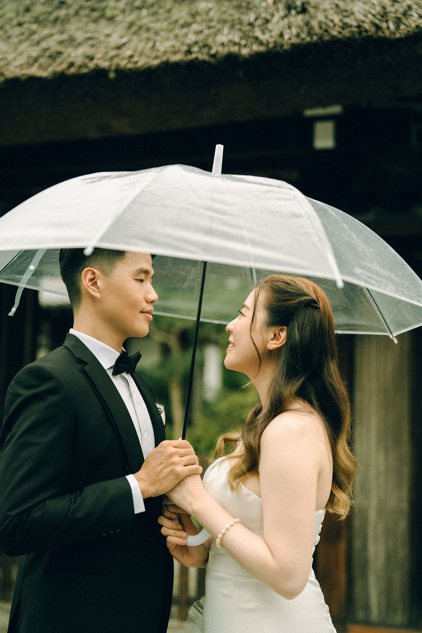 Kyoto Pre-Wedding Photoshoot | Fushimi Inari, Gion & Nara Park at Gion District & Historic Streets pre-wedding photo