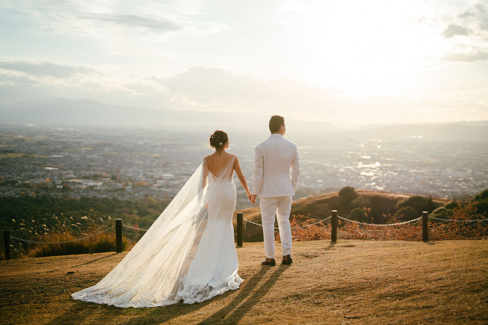 Kyoto Pre-Wedding Photoshoot | Ninenzaka, Nara Deer Park & Mt. Wakakusa at Mt. Wakakusa pre-wedding photo