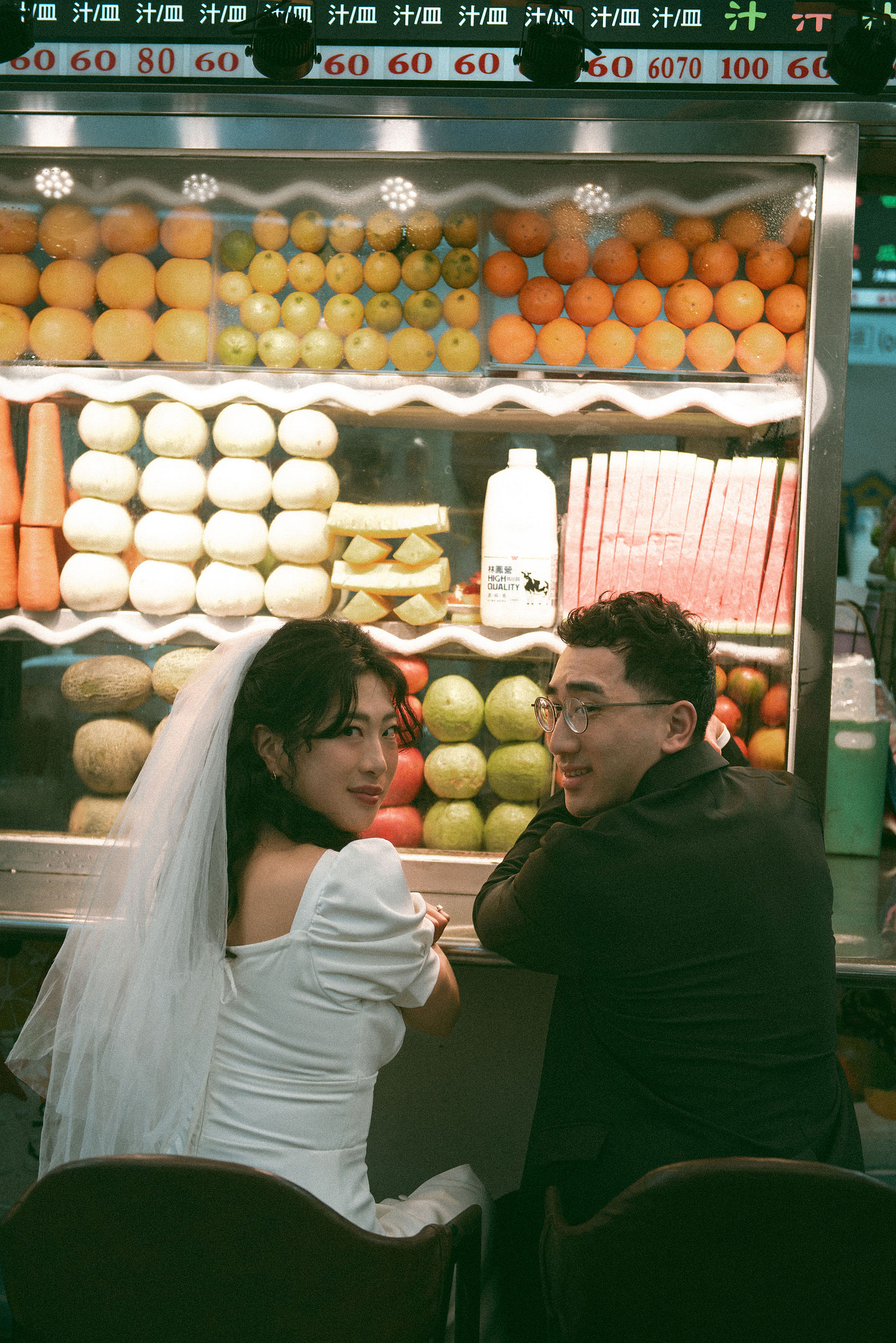 Taiwan Pre-Wedding Photoshoot | Cafe Chamber, Yangmingshan & Huaxi Street Night Market at Huaxi Street Night Market pre-wedding photo