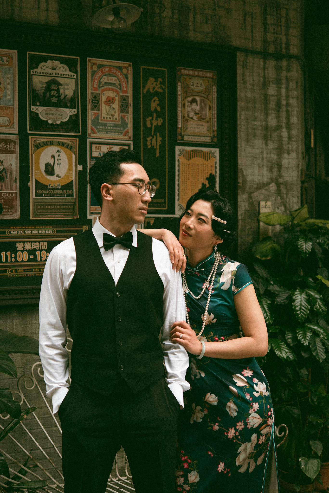Taiwan Pre-Wedding Photoshoot | Cafe Chamber, Yangmingshan & Huaxi Street Night Market at Cafe Chamber pre-wedding photo