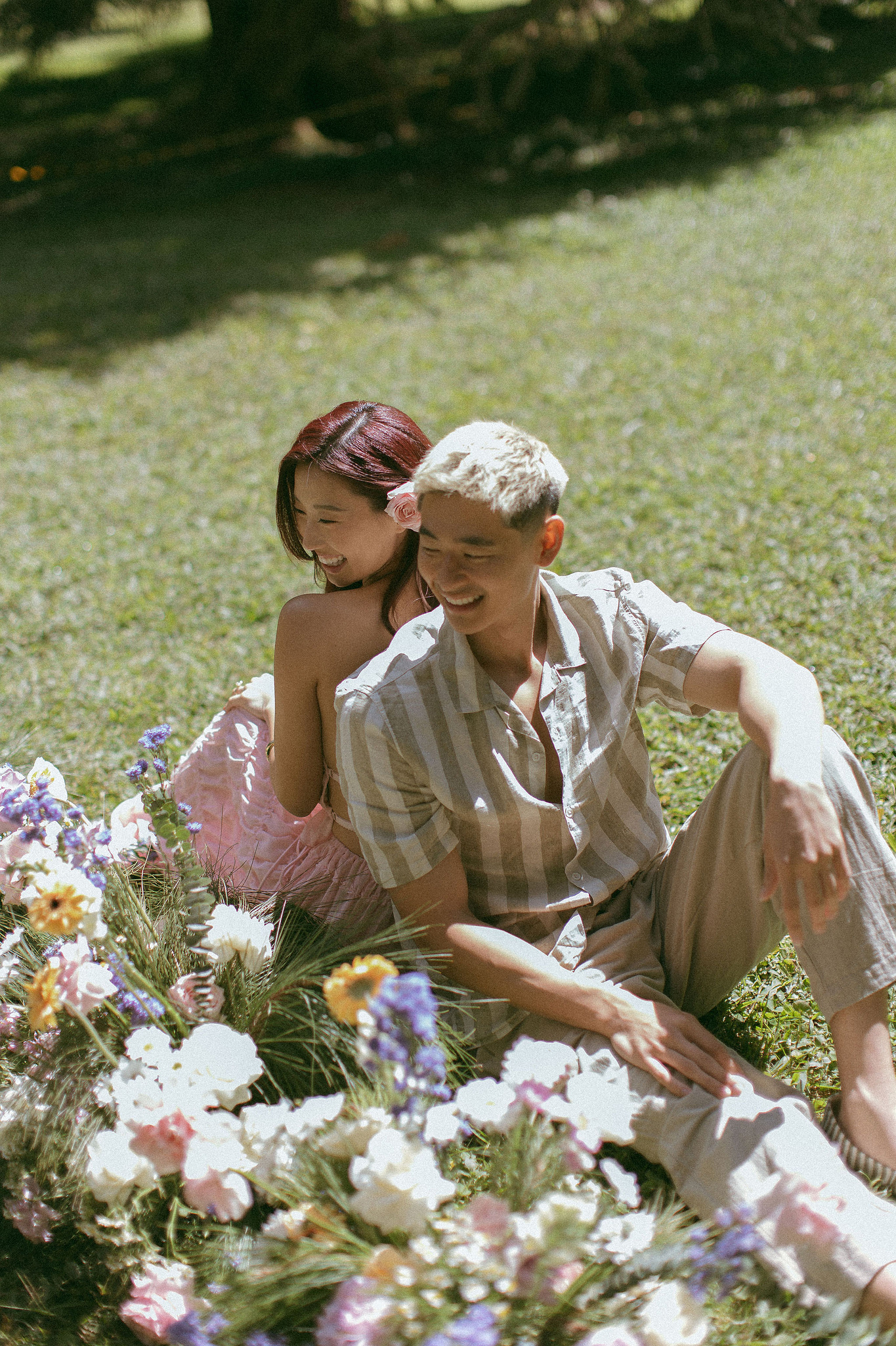 Bali Pre-Wedding Photoshoot | Lake Tamblingan, Kebun Raya Botanic Gardens & Blangsinga Waterfall at Botanic Gardens pre-wedding photo