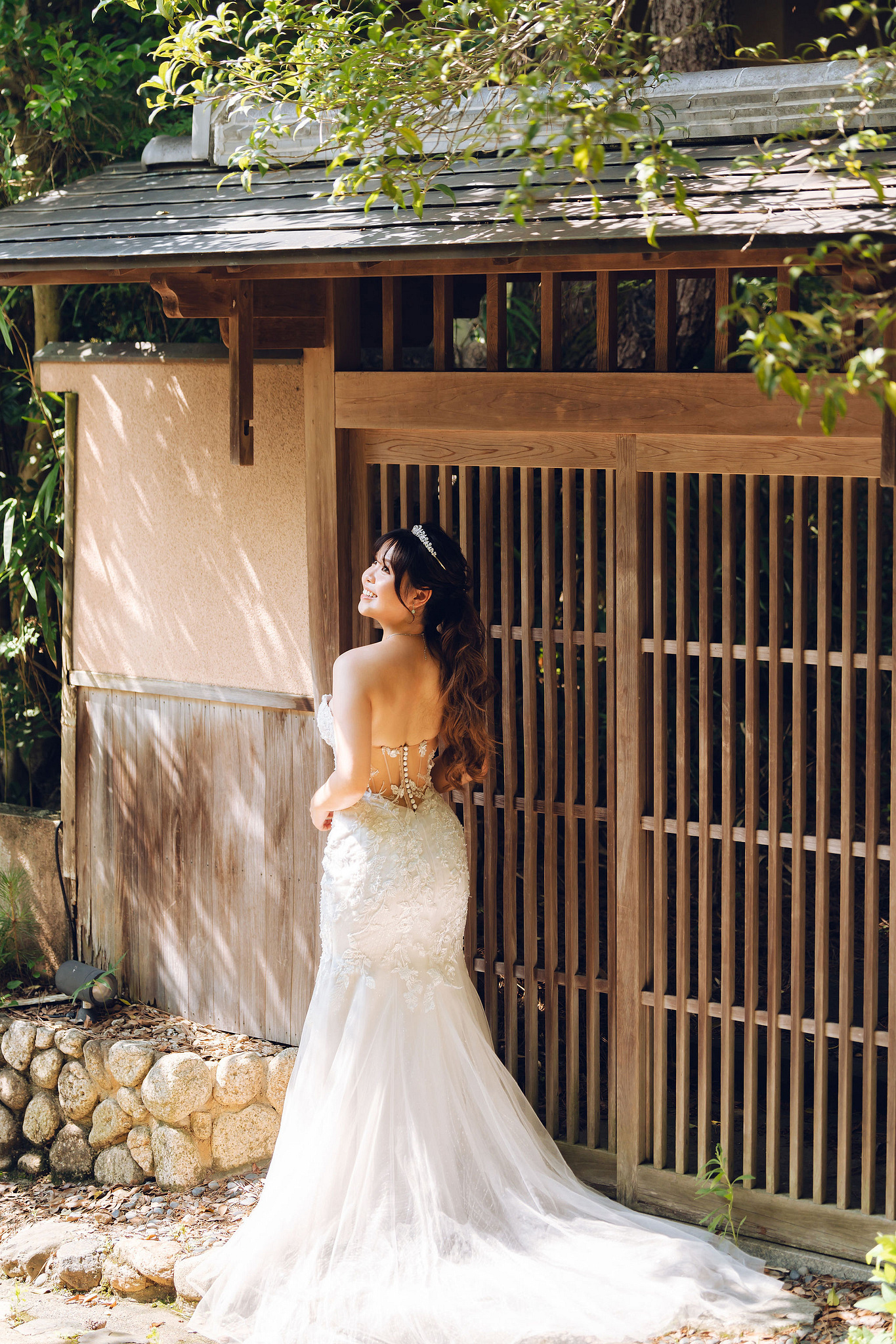 Kyoto Pre-Wedding Photoshoot | Gion Streets, Higashiyama & Nara Park at Higashiyama Roads & Pagoda View pre-wedding photo