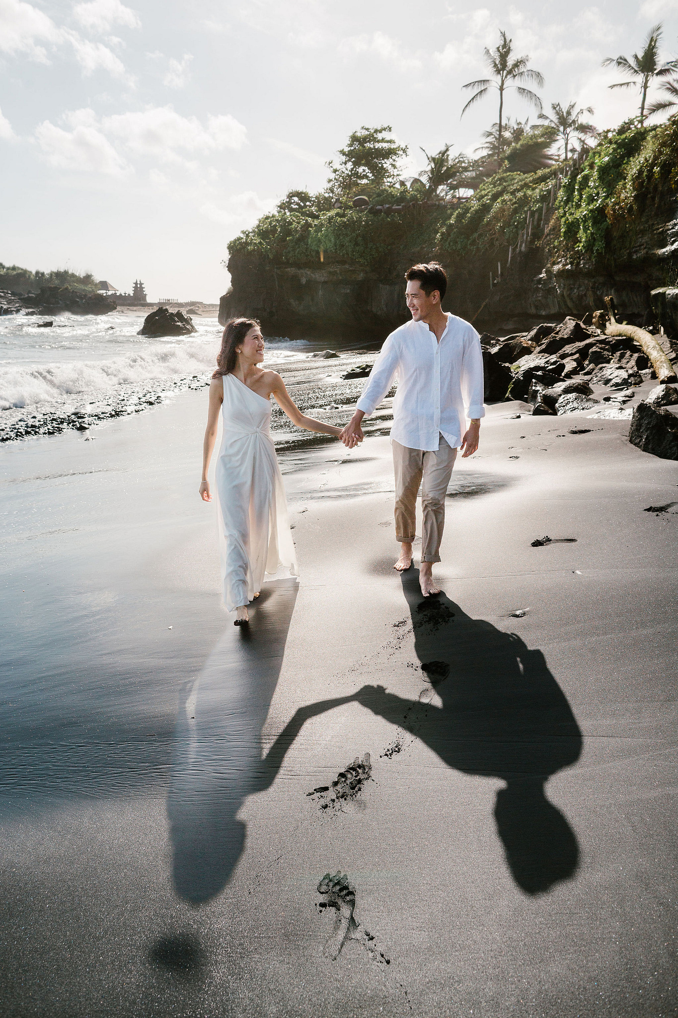 Bali Pre-Wedding Photoshoot | Lake Tamblingan, Rumah Gemuk & Mengening Beach at Mengening Beach 1 (Casual Outfit)   pre-wedding photo