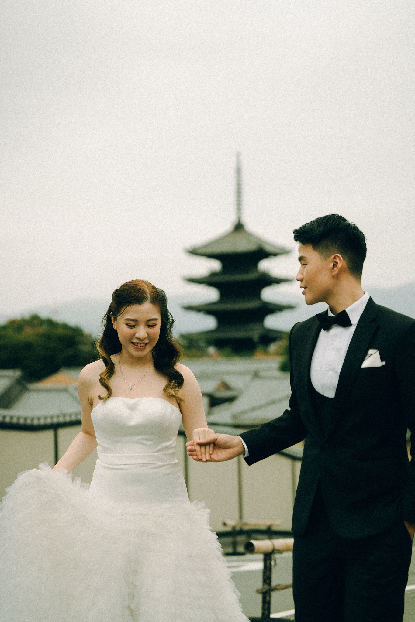 Kyoto Pre-Wedding Photoshoot | Fushimi Inari, Gion & Nara Park at Gion District & Historic Streets pre-wedding photo