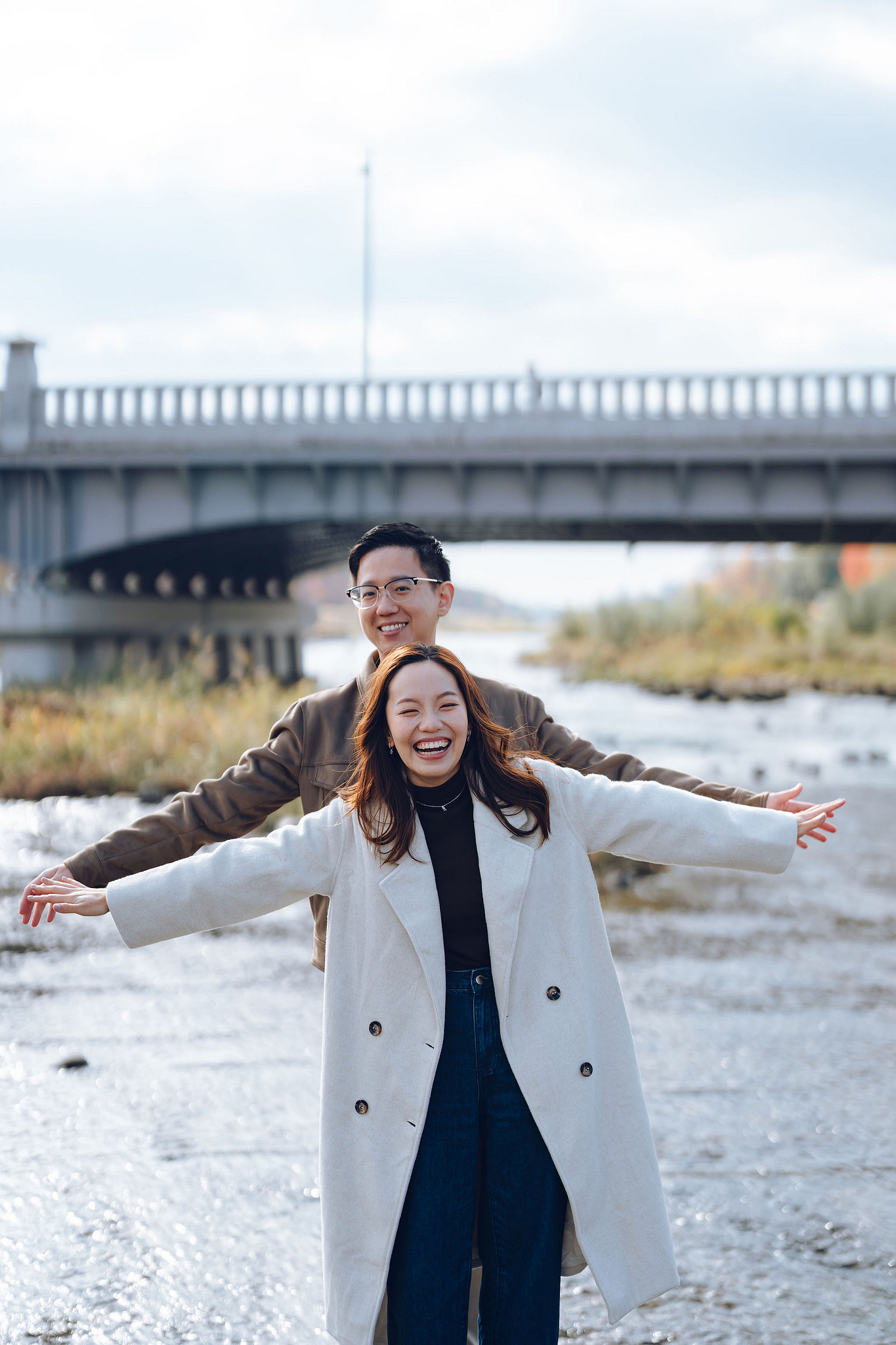 Kyoto Pre-Wedding Photoshoot | Kamo River, Nara Deer Park & Mt. Wakakusa at Kamo River pre-wedding photo