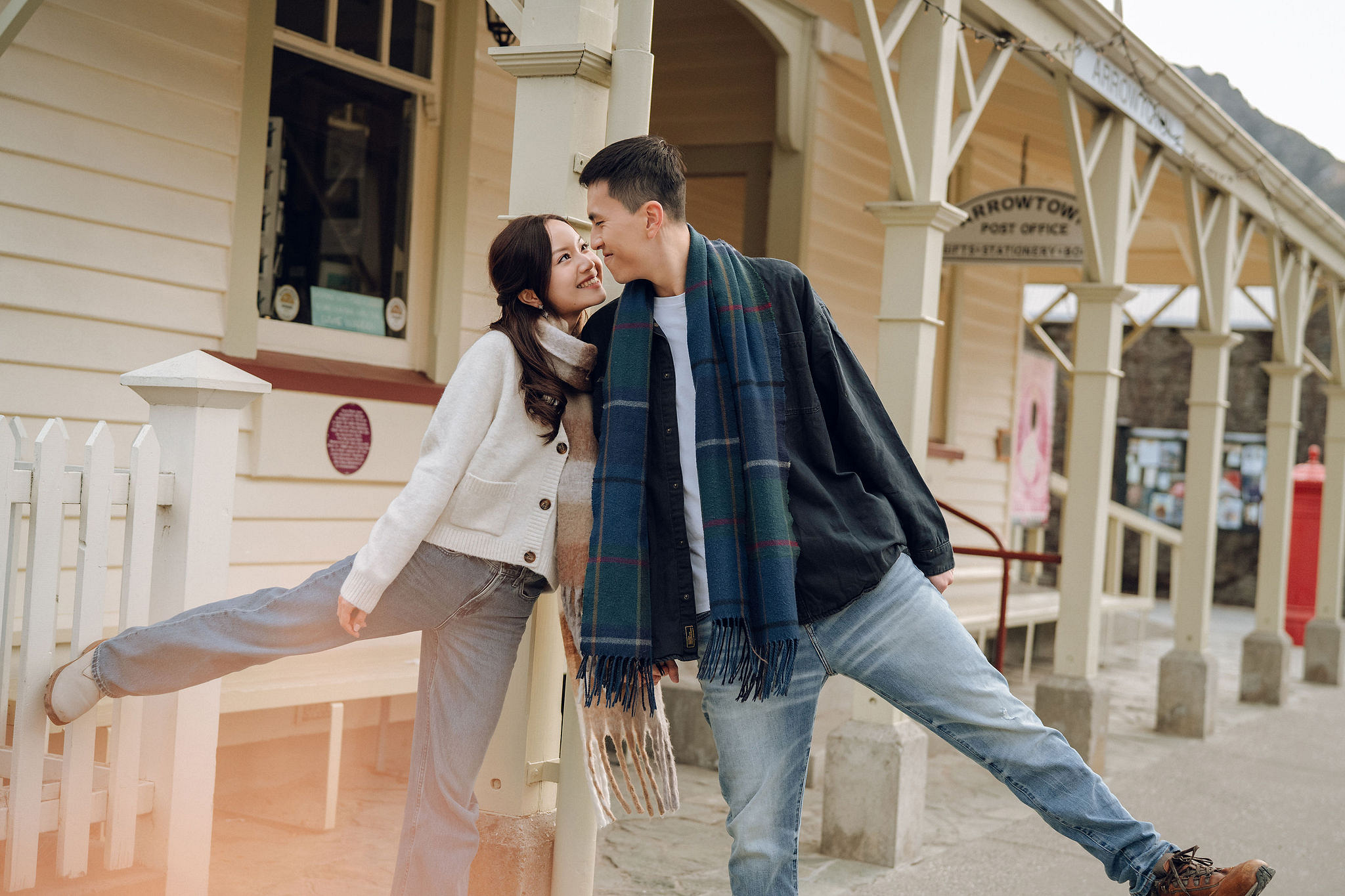 New Zealand Pre-Wedding Photoshoot with Lake Wakatipu, Skippers Canyon, Lake Tekapo, Mount Cook, and Omarama Clay Cliffs at Arrowtown pre-wedding photo