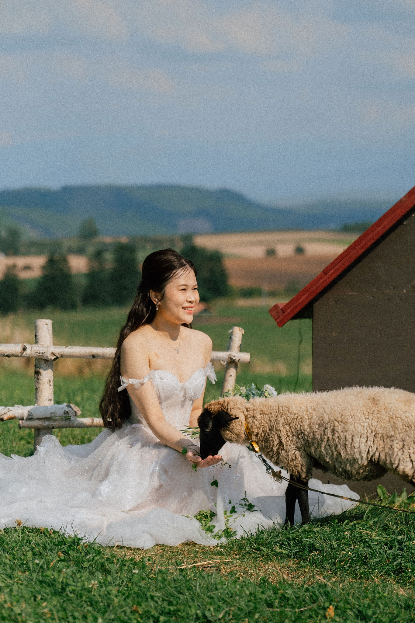Furano, Hokkaido Pre-Wedding Photoshoot | Farm Chiyoda, Shikisai-no-oka & Ningle Terrace at Farm Chiyoda pre-wedding photo