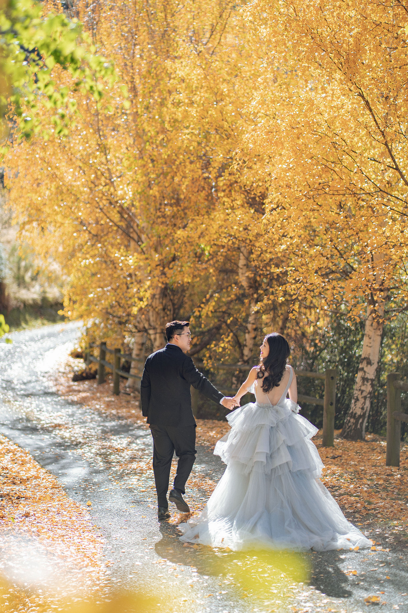 New Zealand Pre-Wedding Photoshoot | Arrowtown, Isobel Glacier, Alpaca Farm, Lake Tekapo & Mount Cook National Park at Arrowtown pre-wedding photo