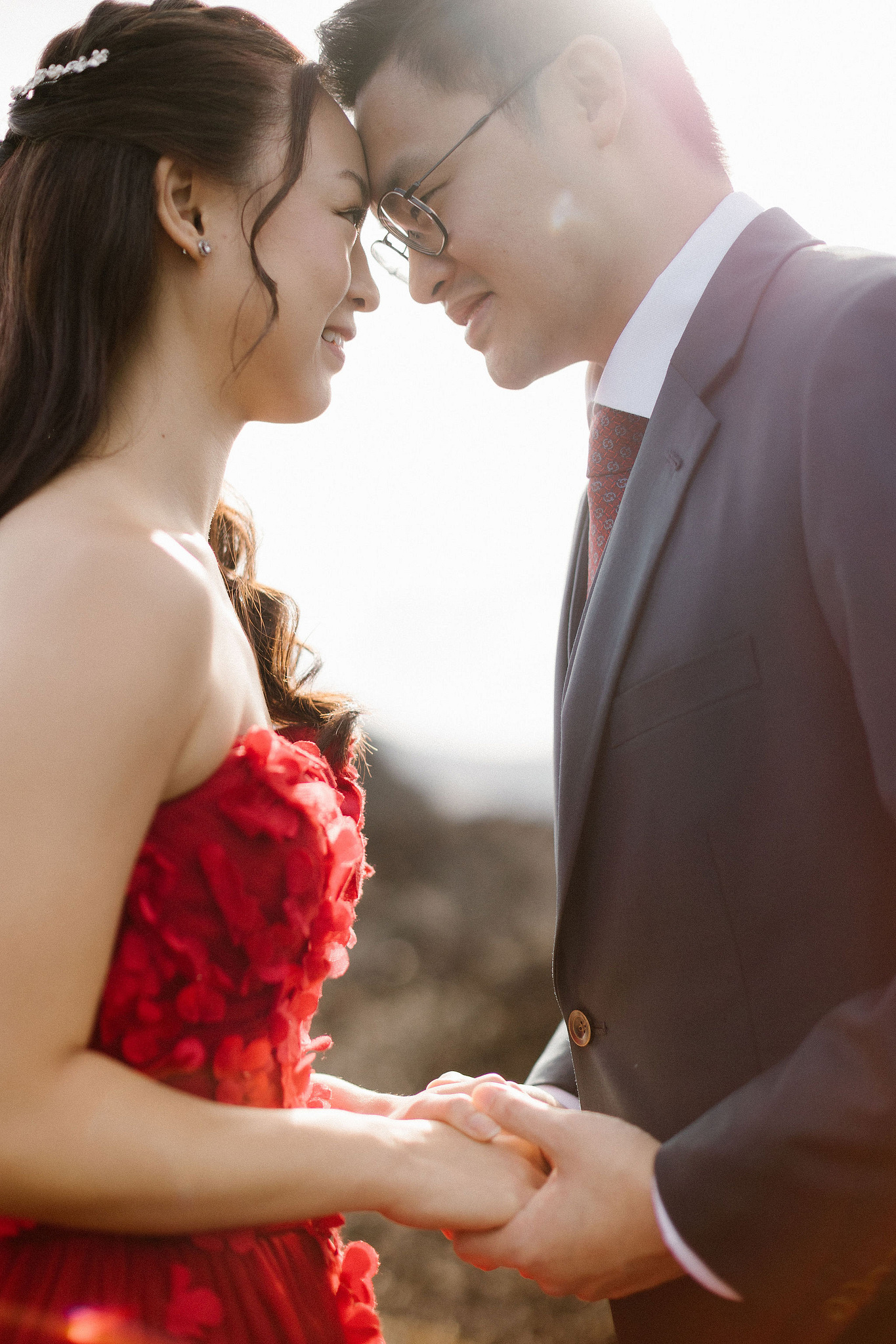 Bali Pre-Wedding Photoshoot | Pinggan Village, Lava Fields, Twin Cliff Valley & Beach at Lava Fields   pre-wedding photo