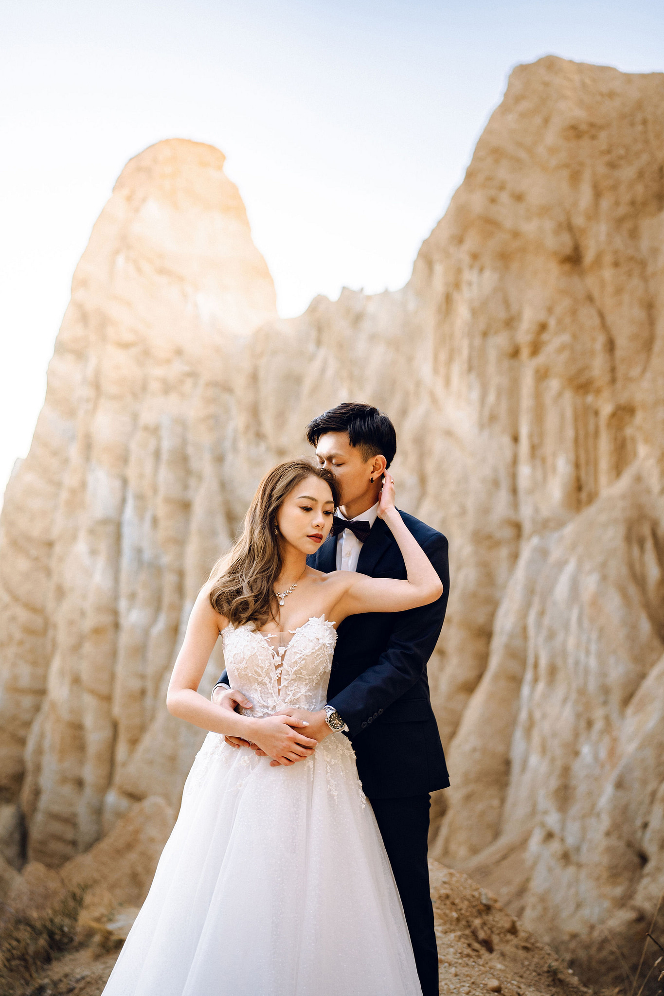 New Zealand Pre-Wedding Photoshoot | Alpaca Farm, Mt John, Lake Tekapo, Mount Cook National Park, Glacier Lake & Omarama Clay Cliffs at Omarama Clay Cliffs pre-wedding photo