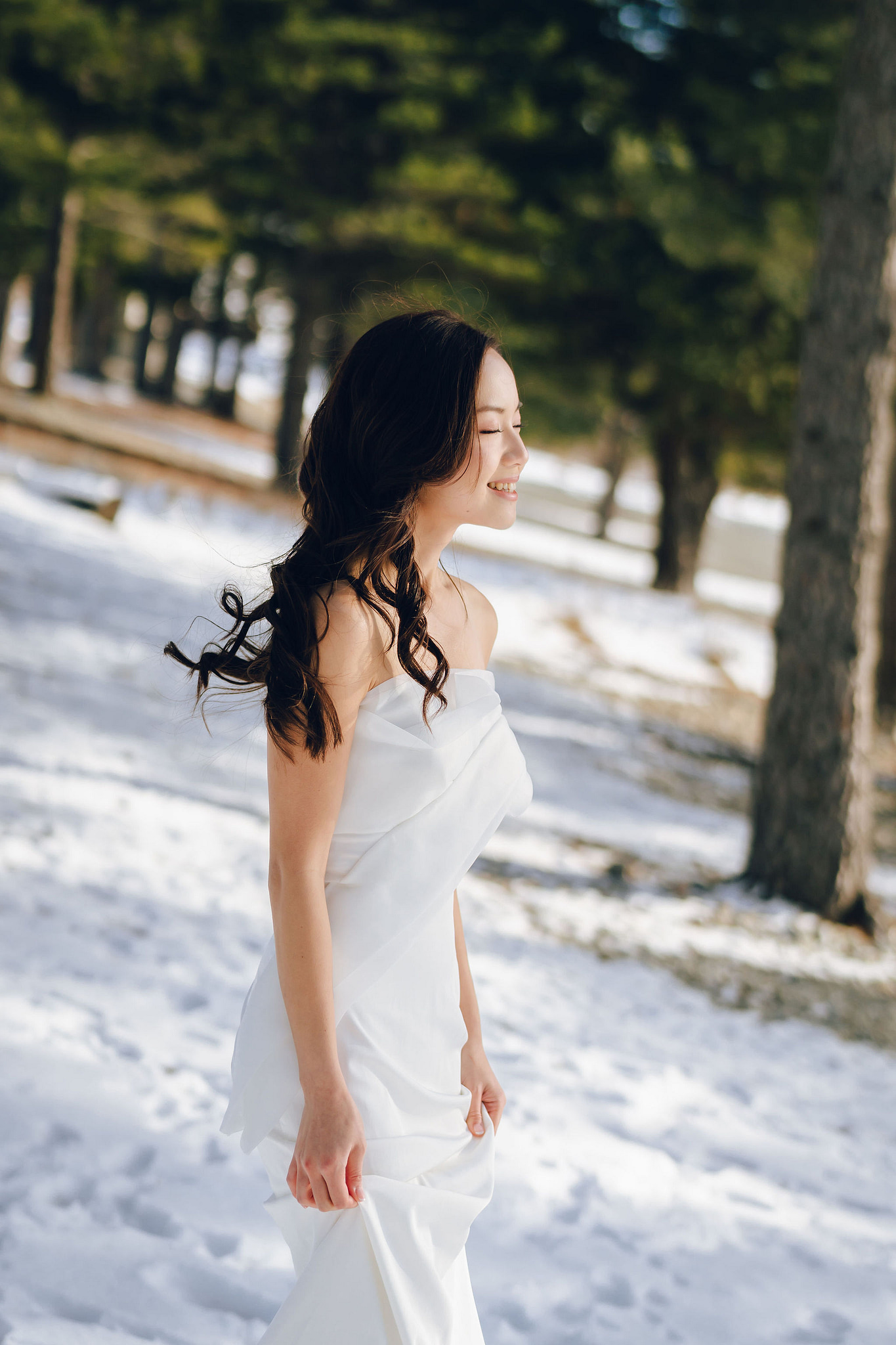 New Zealand Pre-Wedding Photoshoot with Lake Wakatipu, Skippers Canyon, Lake Tekapo, Mount Cook, and Omarama Clay Cliffs at Lake Tekapo & Mount Cook National Park pre-wedding photo