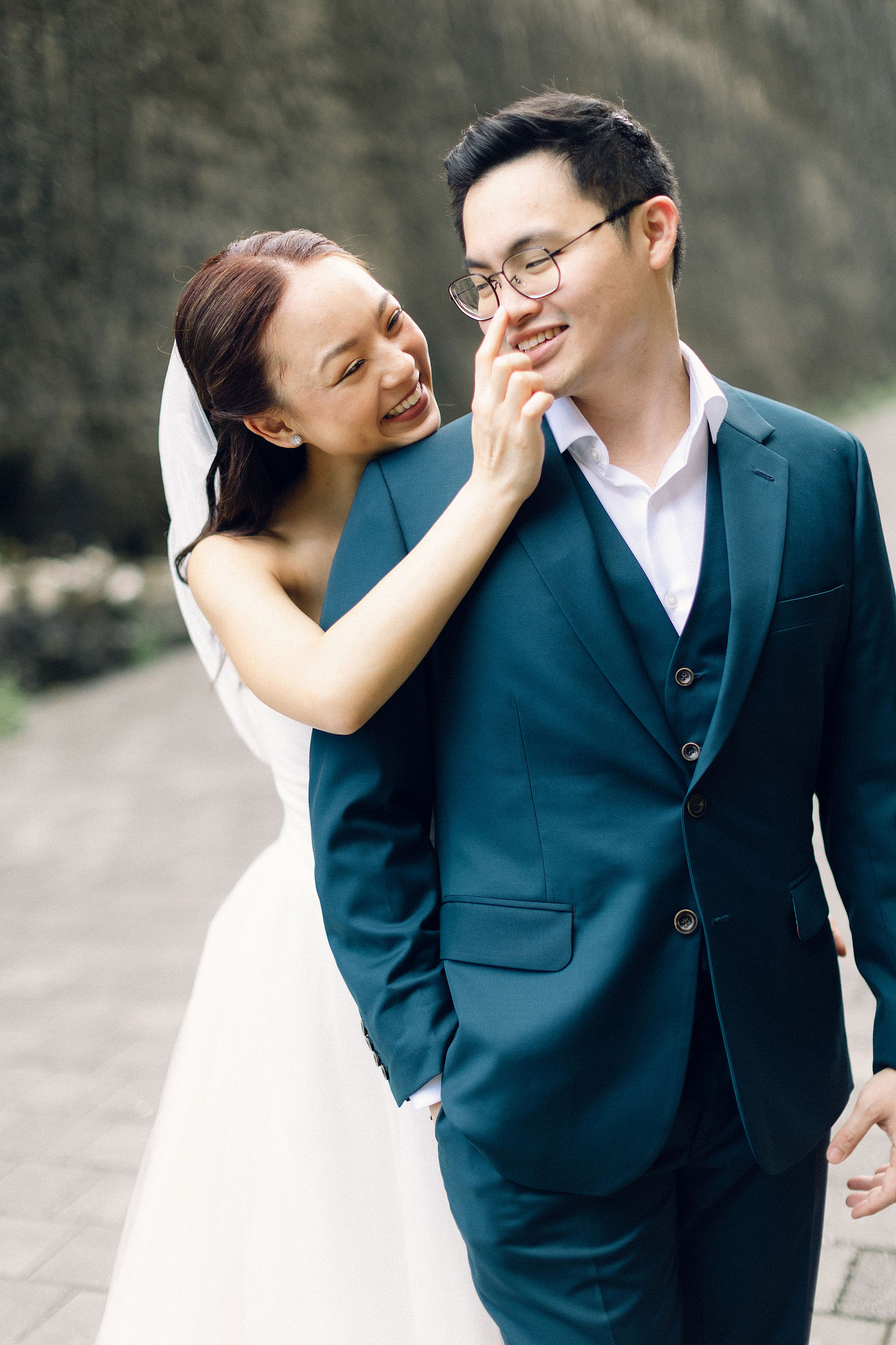 Bali Pre-Wedding Photoshoot | Pinggan Village, Lava Fields, Twin Cliff Valley & Beach at Twin Cliff Valley & Beach pre-wedding photo