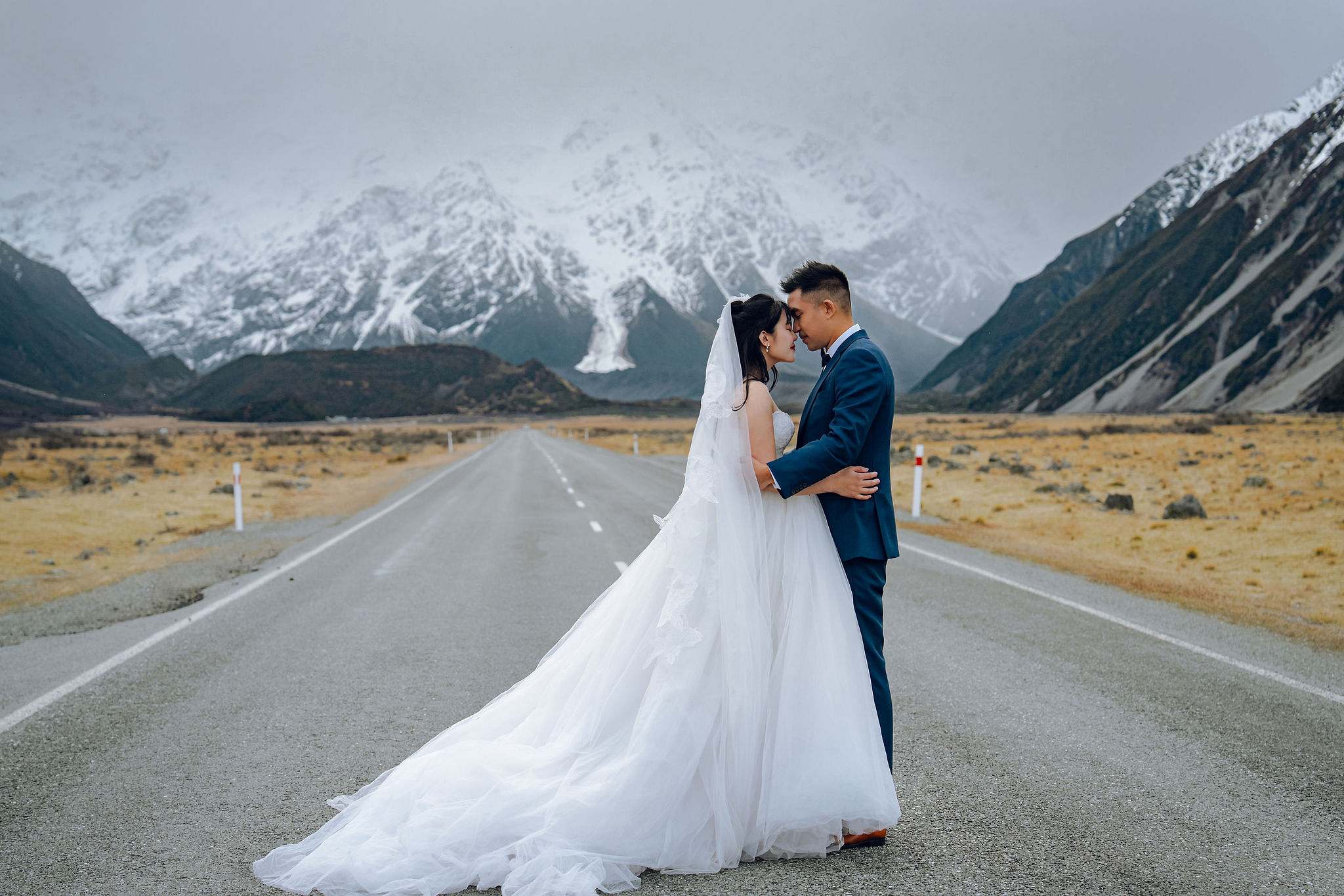 New Zealand Pre-Wedding Photoshoot | Lake Tekapo, Mount Cook, Tasman Glacier & Lake Wakatipu at Mount Cook Highway pre-wedding photo
