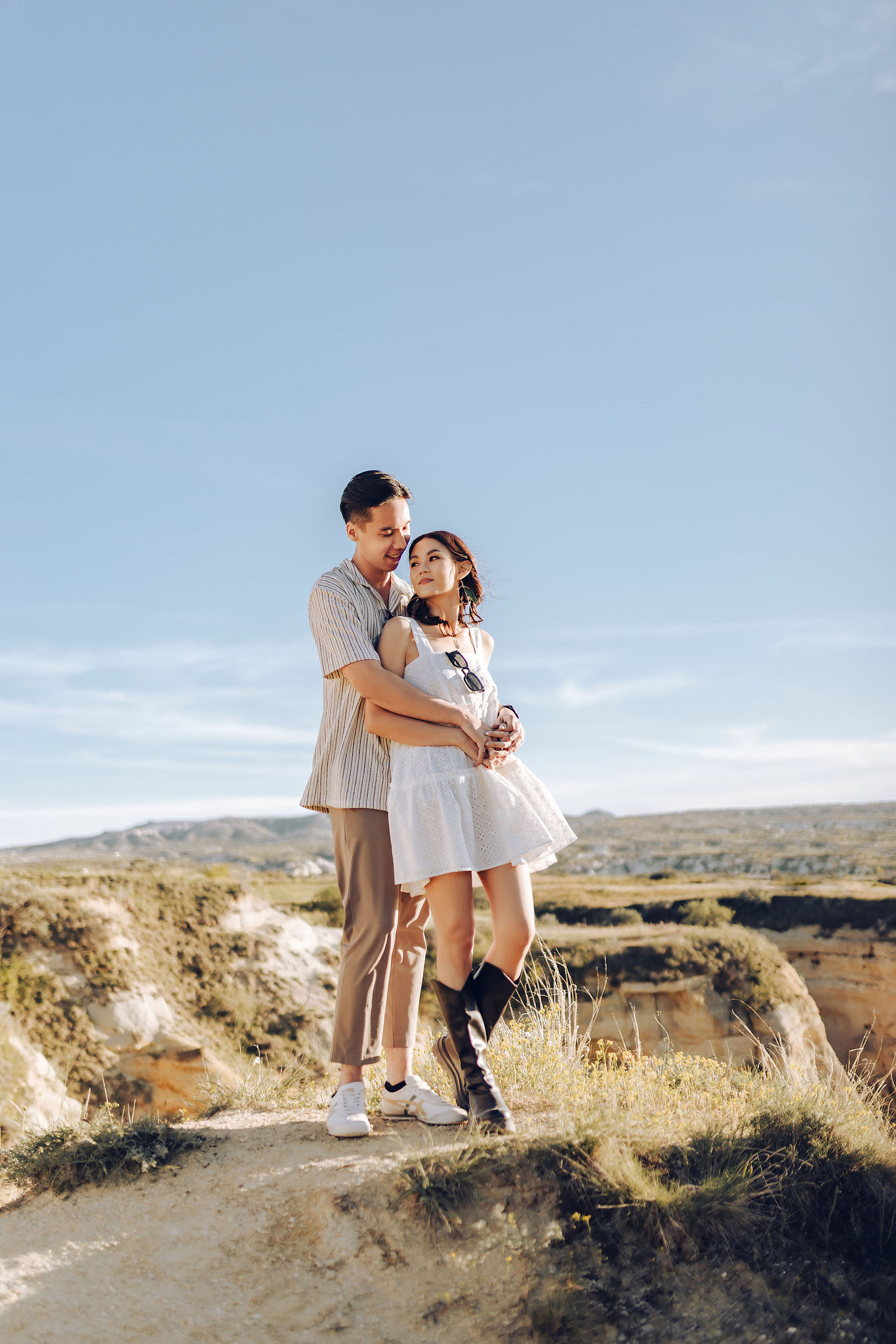 Cappadocia Pre-Wedding Photoshoot | Love Valley, Rooftop Terrace, Horse Ranch & Canyon at Canyon pre-wedding photo