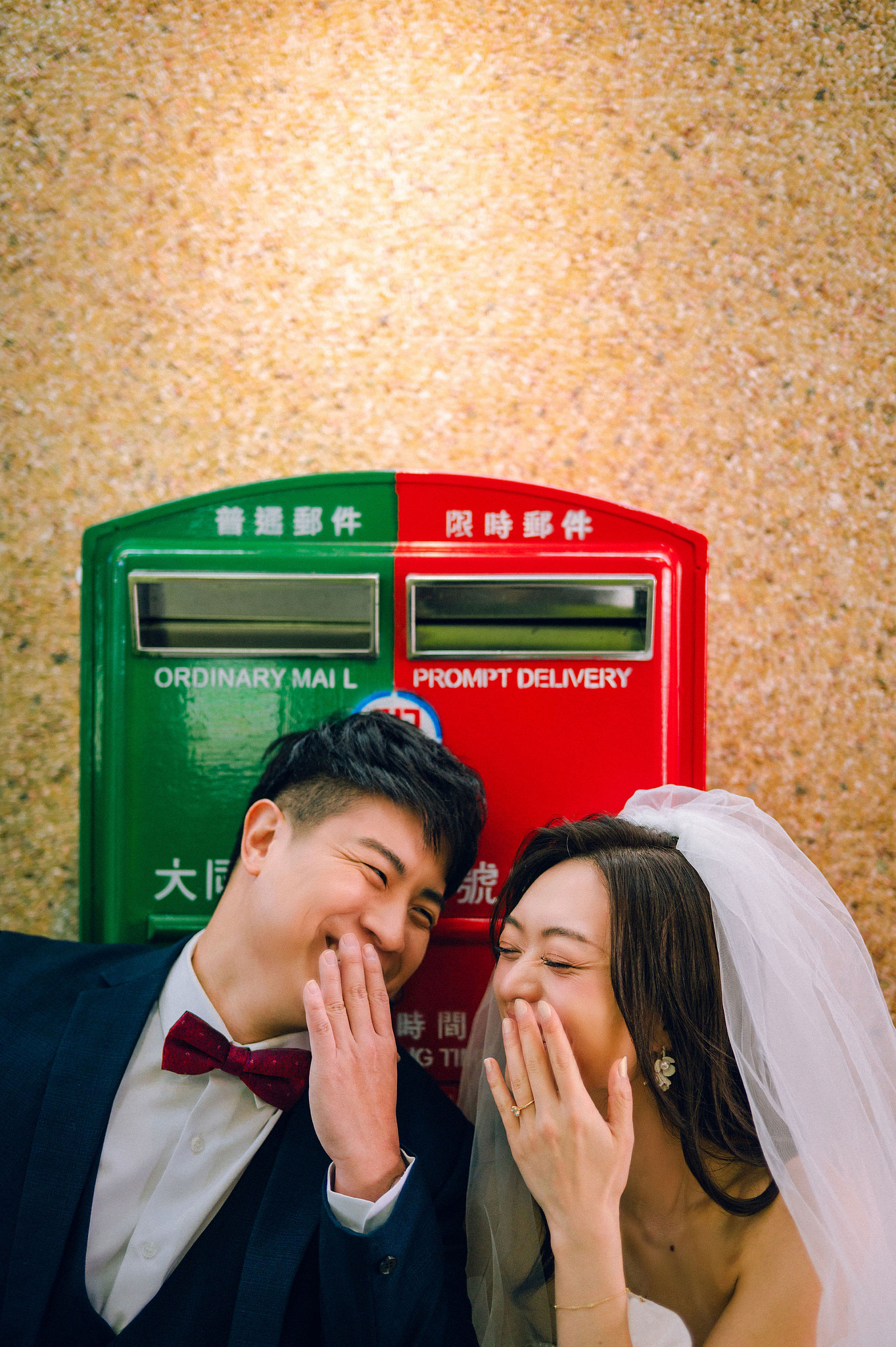 Taiwan Pre-Wedding Photoshoot | Dadaocheng, Nanjing Road & Huaxi Street at Dadaocheng pre-wedding photo