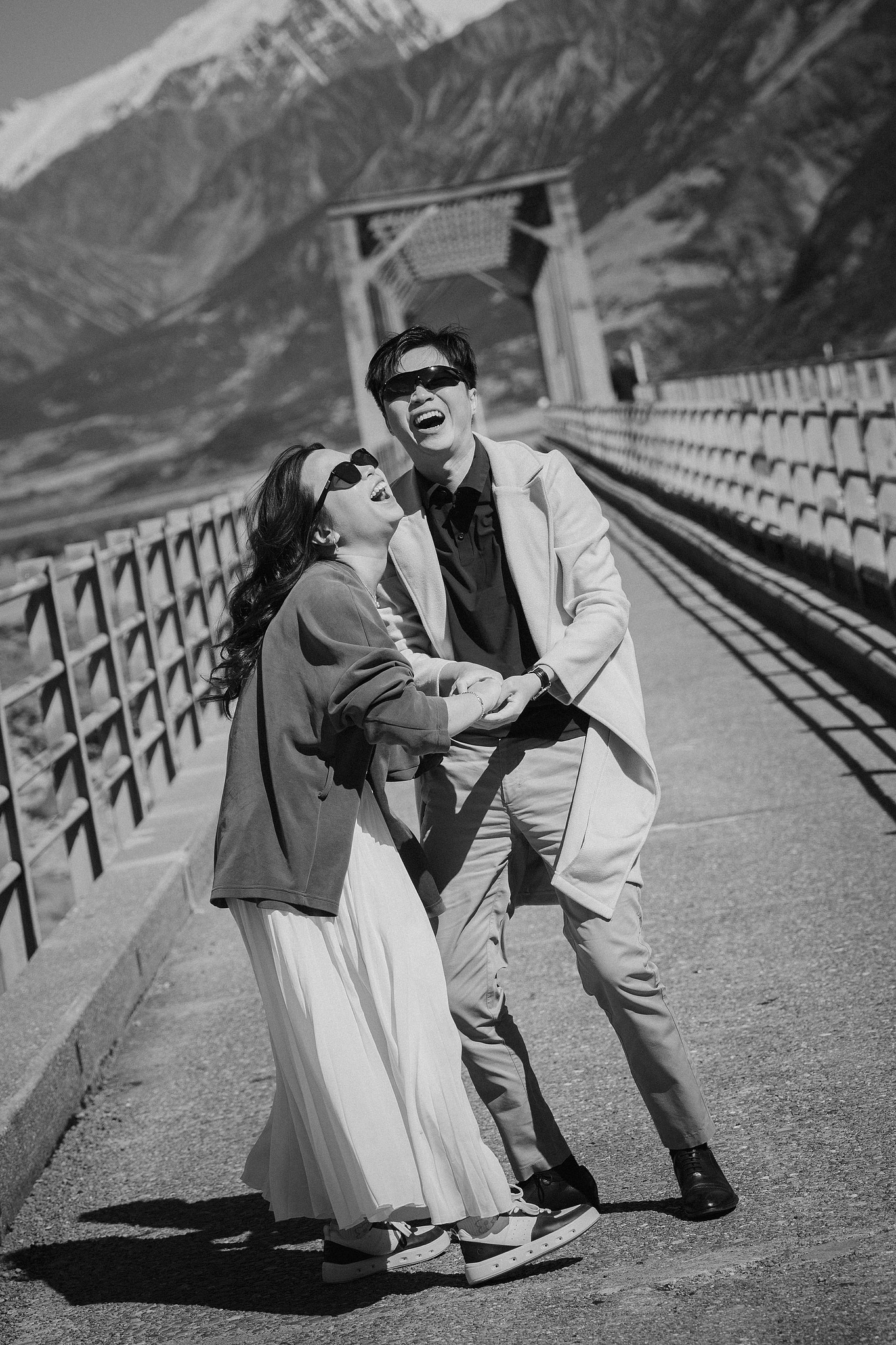 New Zealand Pre-Wedding Photoshoot | Lake Wakatipu, Alta Tarns, Coromandel Peak to Mount Cook at Mount Cook National Park pre-wedding photo