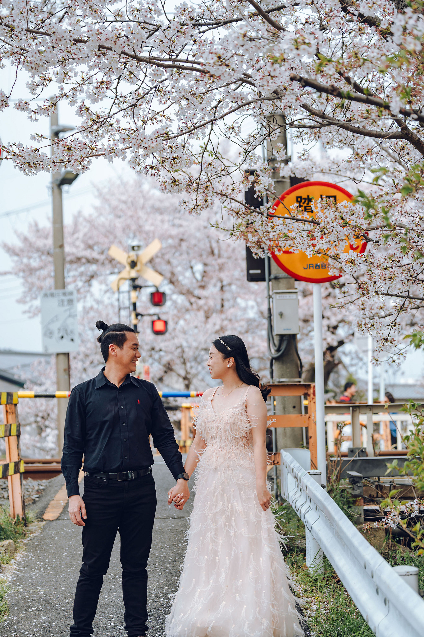 Kyoto Pre-Wedding Photoshoot | Historic Higashiyama Streets, Keage Incline & Nara Park at Keage Incline & Kamo Riverbanks pre-wedding photo