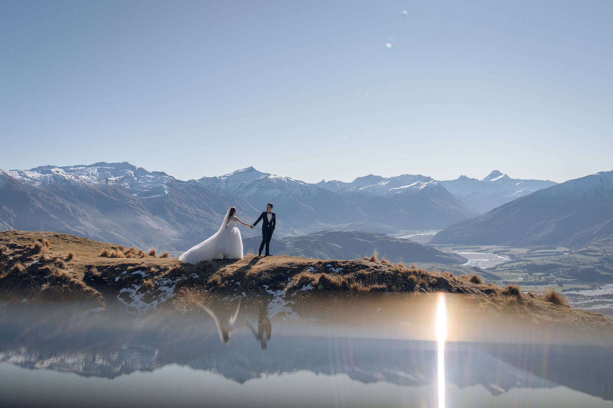 New Zealand Pre-Wedding Photoshoot | Coromandel Peak, Lake Wakatipu & Queenstown, Skippers Canyon, Lake Tekapo, Mount Cook National Park & Glacier at Coromandel Peak pre-wedding photo