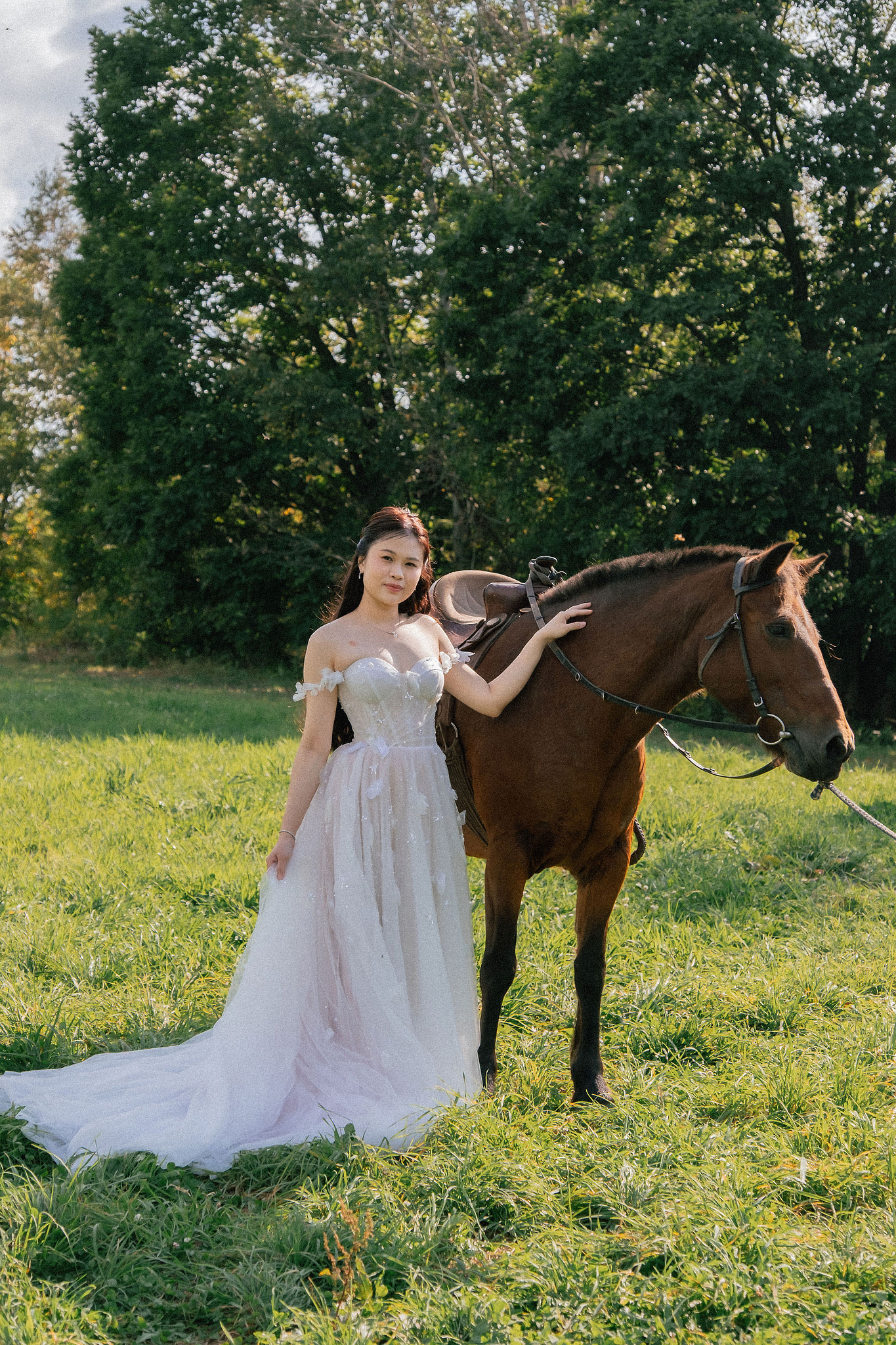 Furano, Hokkaido Pre-Wedding Photoshoot | Farm Chiyoda, Shikisai-no-oka & Ningle Terrace at Farm Chiyoda pre-wedding photo
