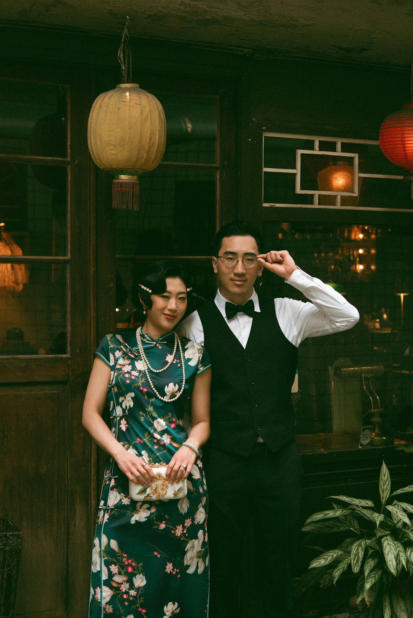 Taiwan Pre-Wedding Photoshoot | Cafe Chamber, Yangmingshan & Huaxi Street Night Market at Cafe Chamber pre-wedding photo