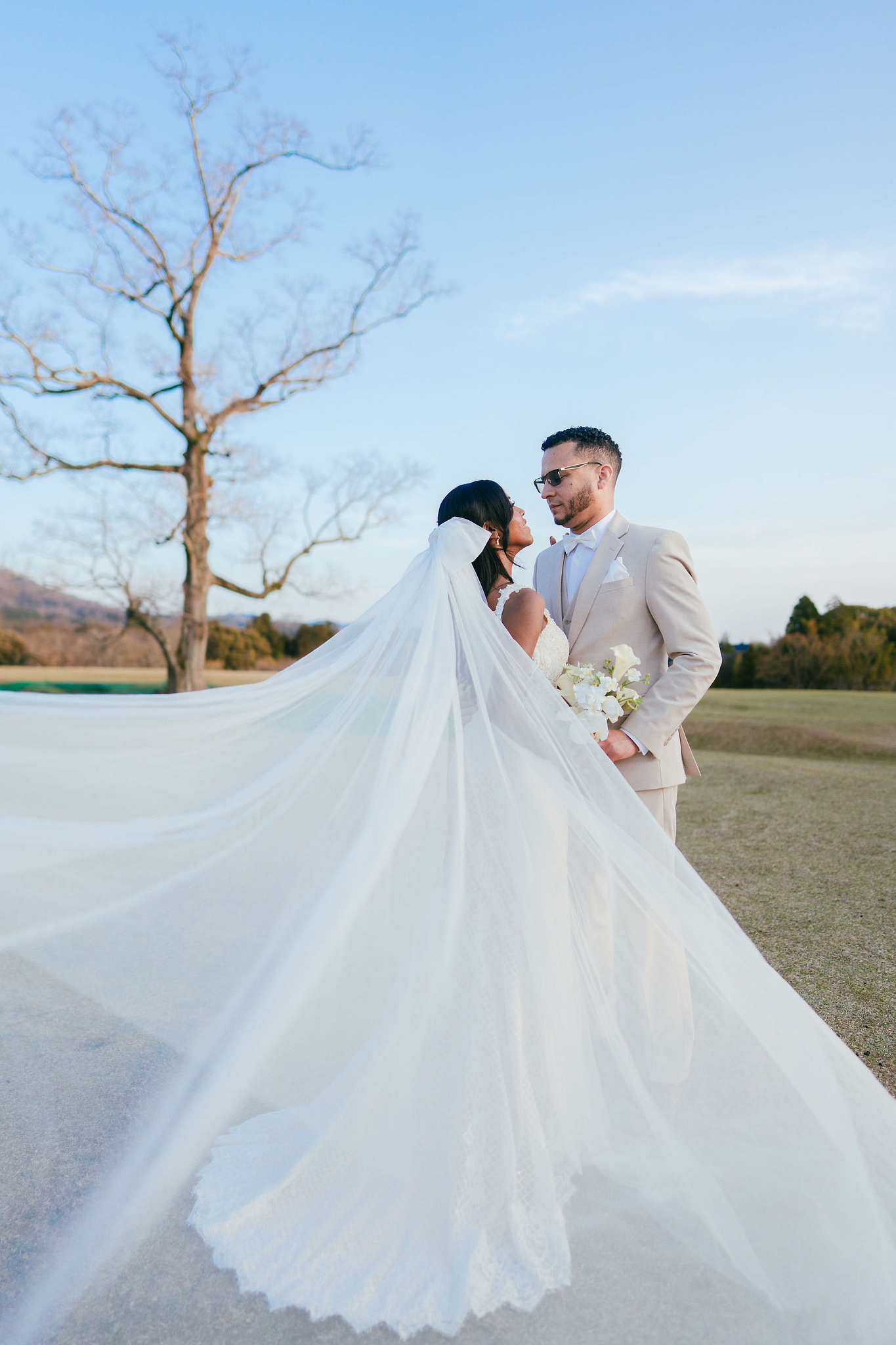 Kyoto Post-Wedding Photoshoot | Gion, Nara Deer Park & Mt. Wakakusa at Wakakusa pre-wedding photo