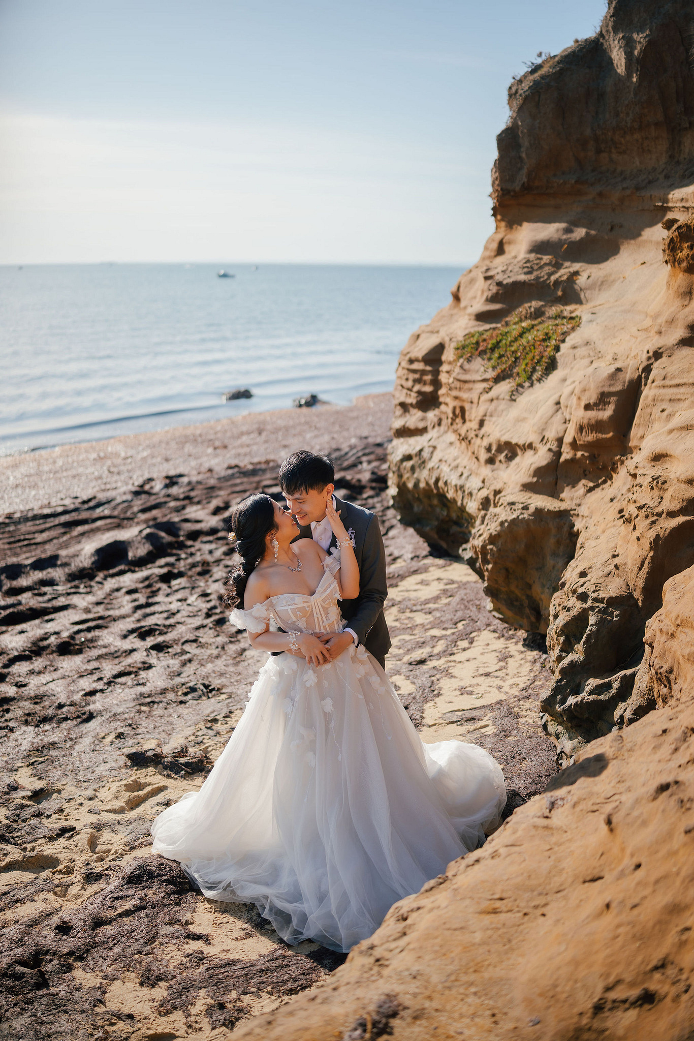 Melbourne Pre-Wedding Photoshoot | Redwood Forest, The Farm & Half Moon Bay at Half Moon Bay pre-wedding photo