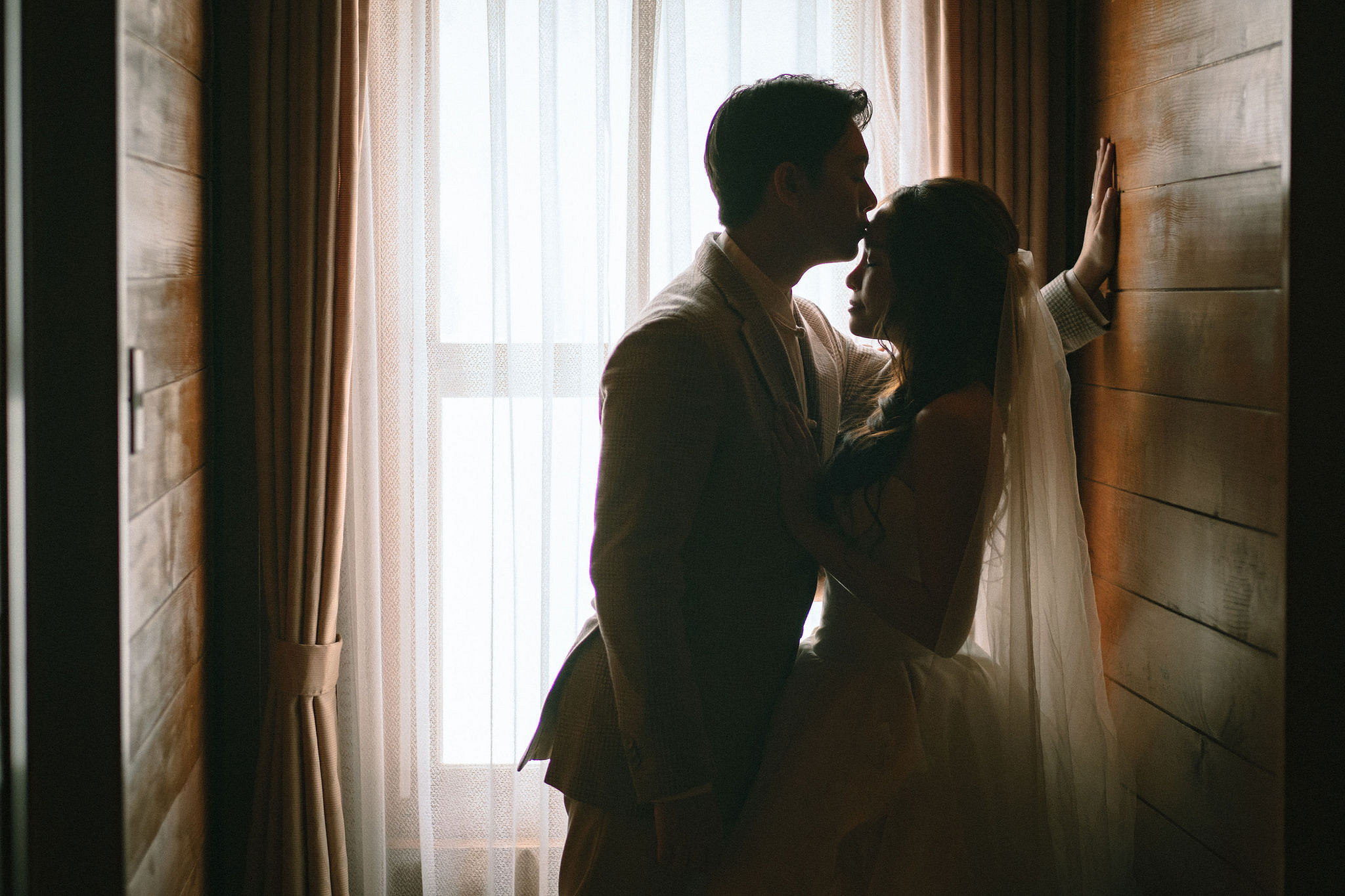 Hokkaido Pre-Wedding Photoshoot | Birch Forest, Rusutsu Resort & Hirafu Village at Rusutsu Resort pre-wedding photo