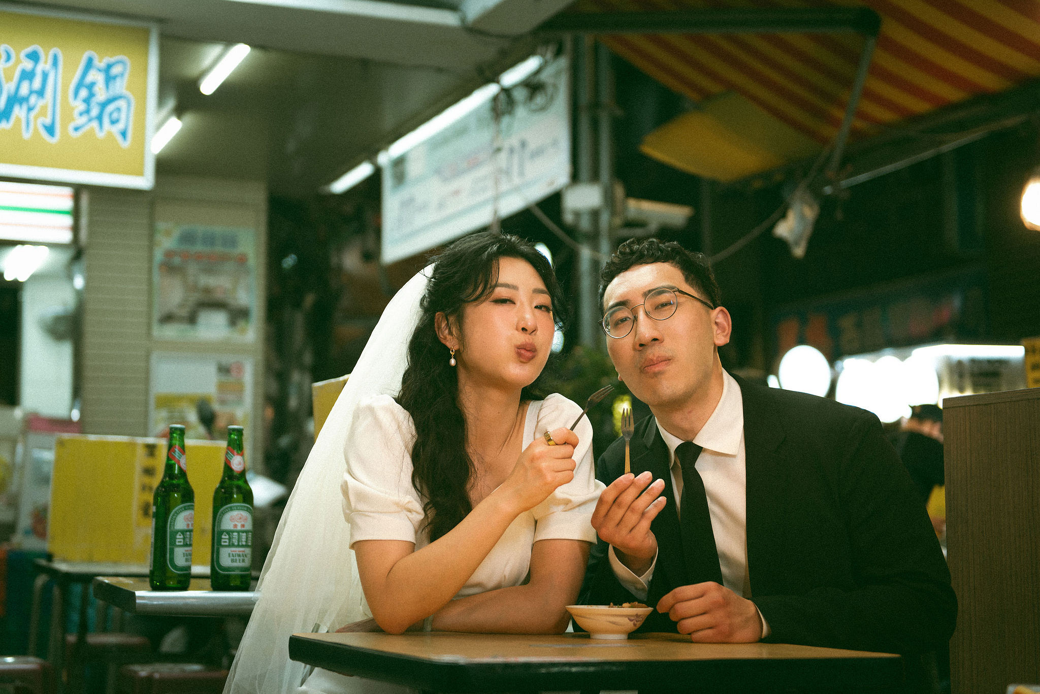 Taiwan Pre-Wedding Photoshoot | Cafe Chamber, Yangmingshan & Huaxi Street Night Market at Huaxi Street Night Market pre-wedding photo