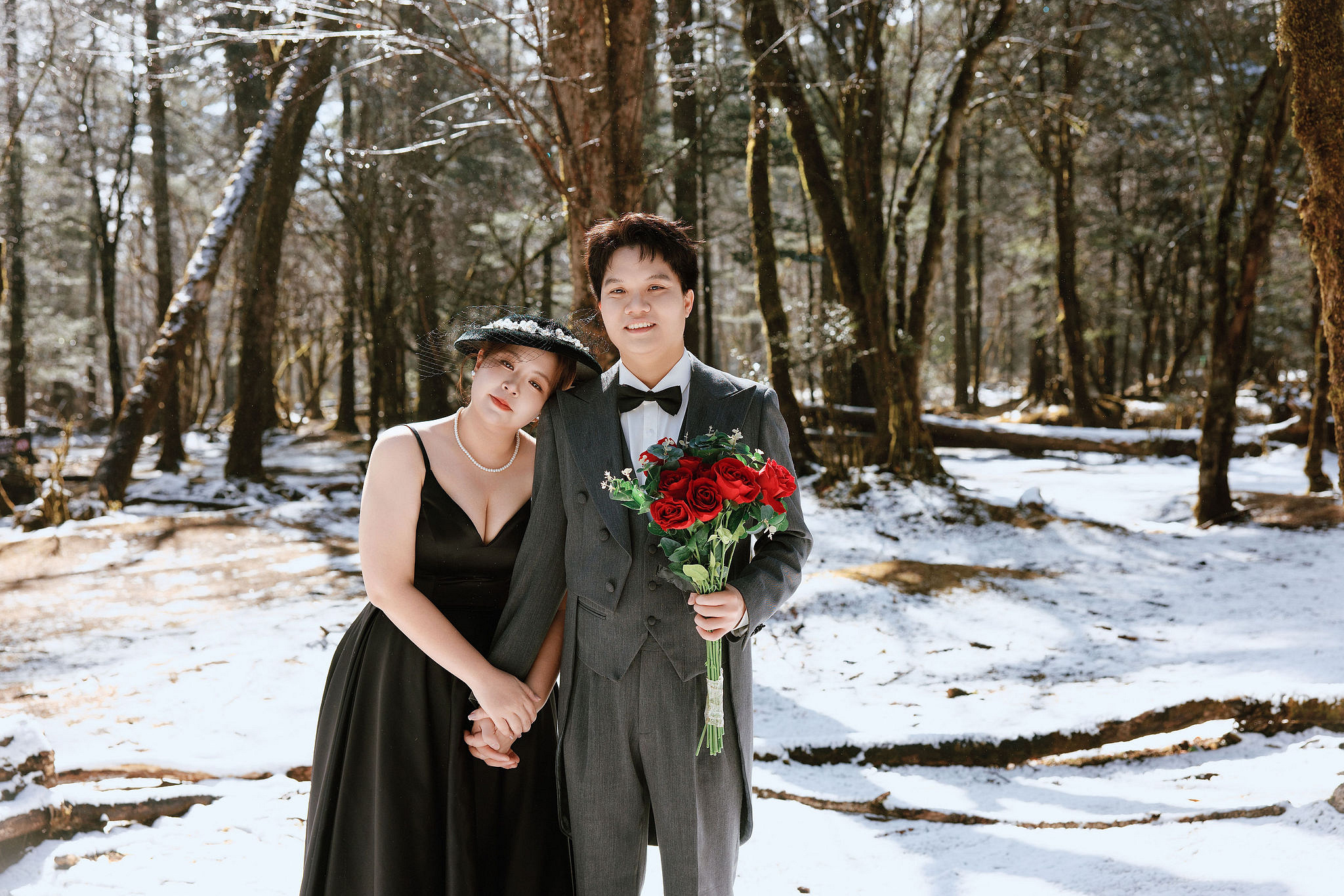 Lijiang Pre-Wedding Photoshoot | Spruce Meadow, Blue Moon Valley & Alpine Lake at Spruce Meadow pre-wedding photo