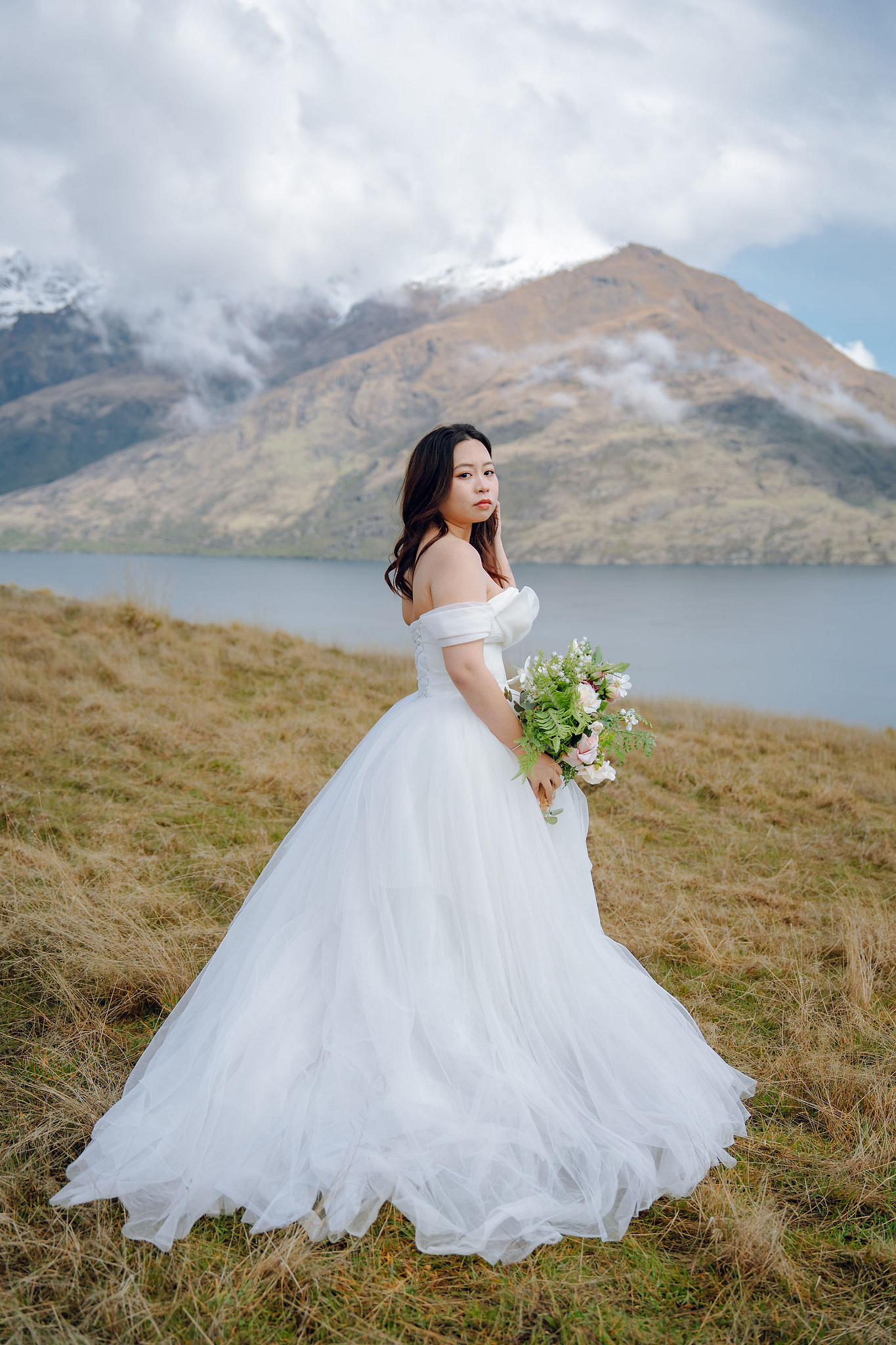 New Zealand Pre-Wedding Photoshoot | Lake Wakatipu, Alta Tarns, Coromandel Peak to Mount Cook at Lake Wakatipu pre-wedding photo