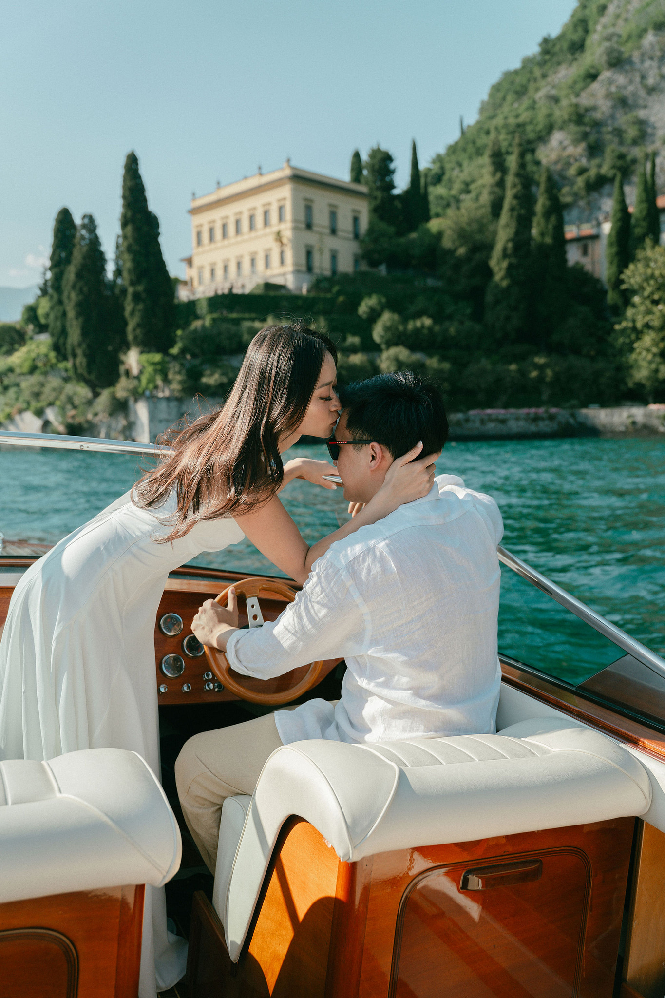 Lake Como Proposal Photoshoot | Lake Como & Varenna at Lake Como pre-wedding photo