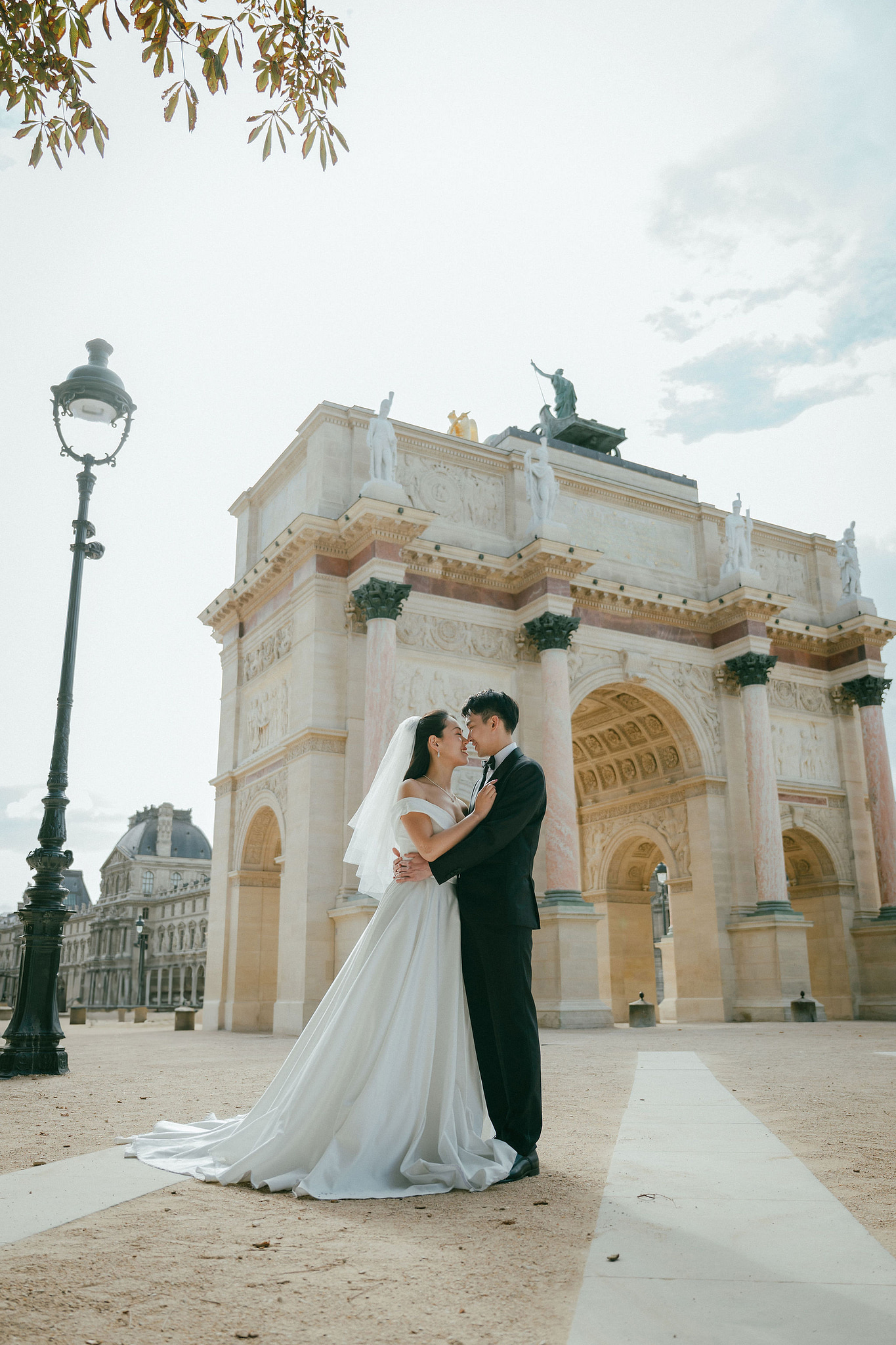 Paris Autumn Pre-Wedding Photoshoot | Place du Trocadéro, Port de Billy, Avenue de Camoëns, Louvre & Luxembourg Gardens at Louvre pre-wedding photo