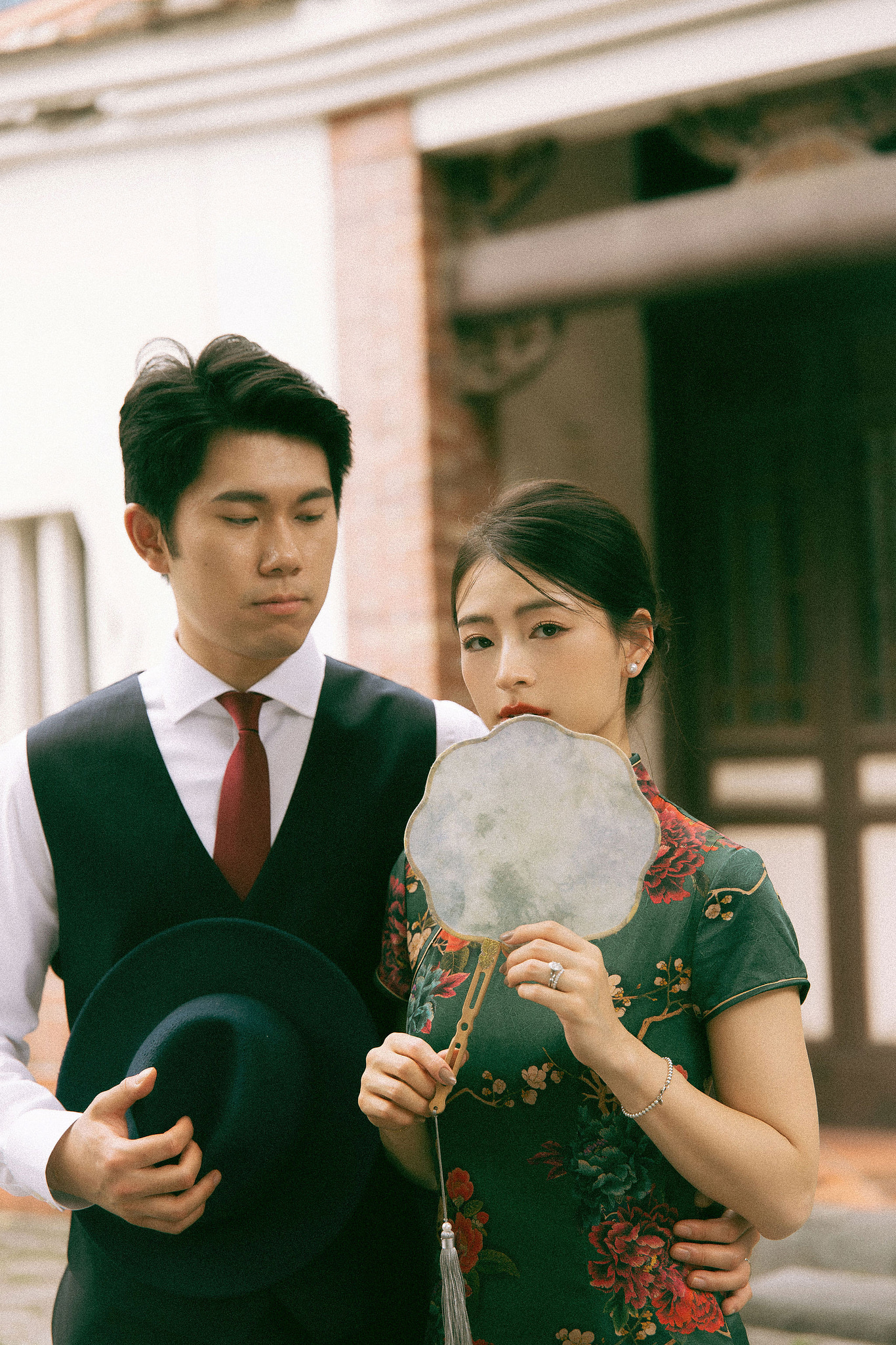 Taiwan Pre-Wedding Photoshoot Traditional Garden Qi Pao Experience Yangmingshan Vintage Night Market Shoot at Historic Garden pre-wedding photo