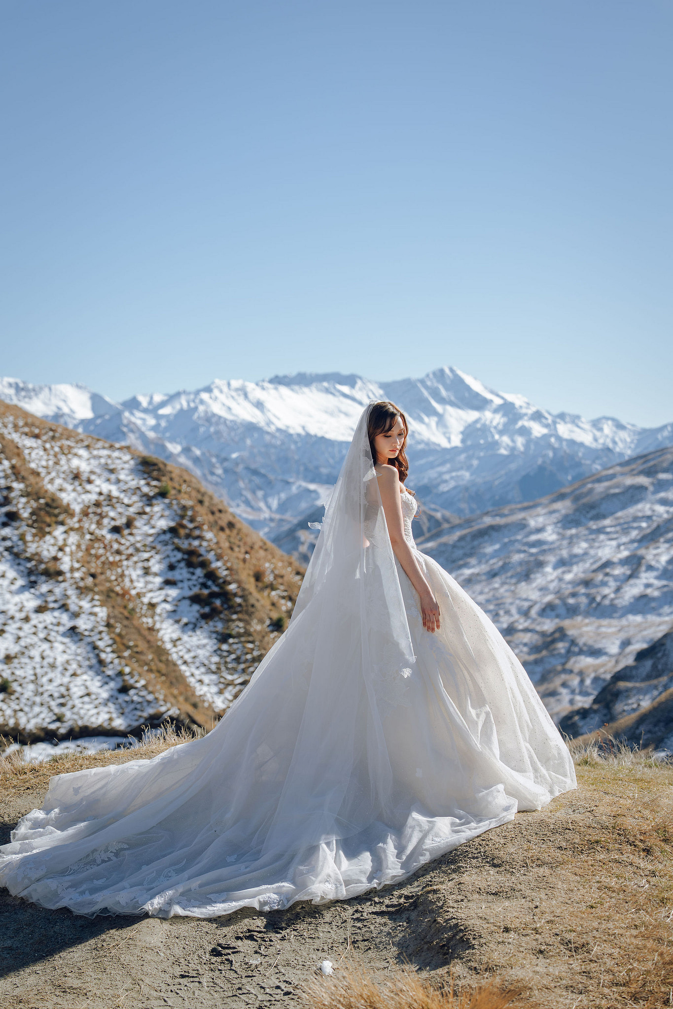 New Zealand Pre-Wedding Photoshoot | Coromandel Peak, Lake Wakatipu & Queenstown, Skippers Canyon, Lake Tekapo, Mount Cook National Park & Glacier at Skippers Canyon pre-wedding photo