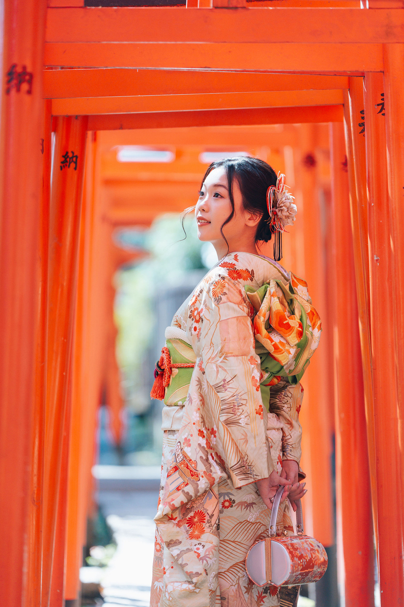 Tokyo & Mt Fuji Pre-Wedding Photoshoot | Tokyo Shrine, Chureito Pagoda & Lake Kawaguchiko at Tokyo Shrine pre-wedding photo