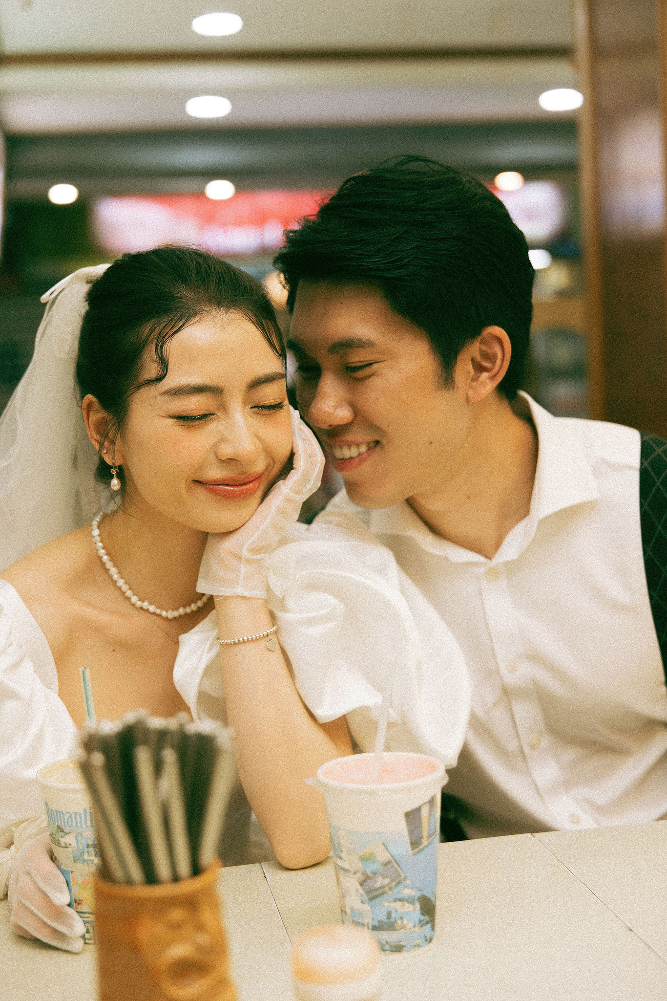 Taiwan Pre-Wedding Photoshoot Traditional Garden Qi Pao Experience Yangmingshan Vintage Night Market Shoot at Night Market pre-wedding photo