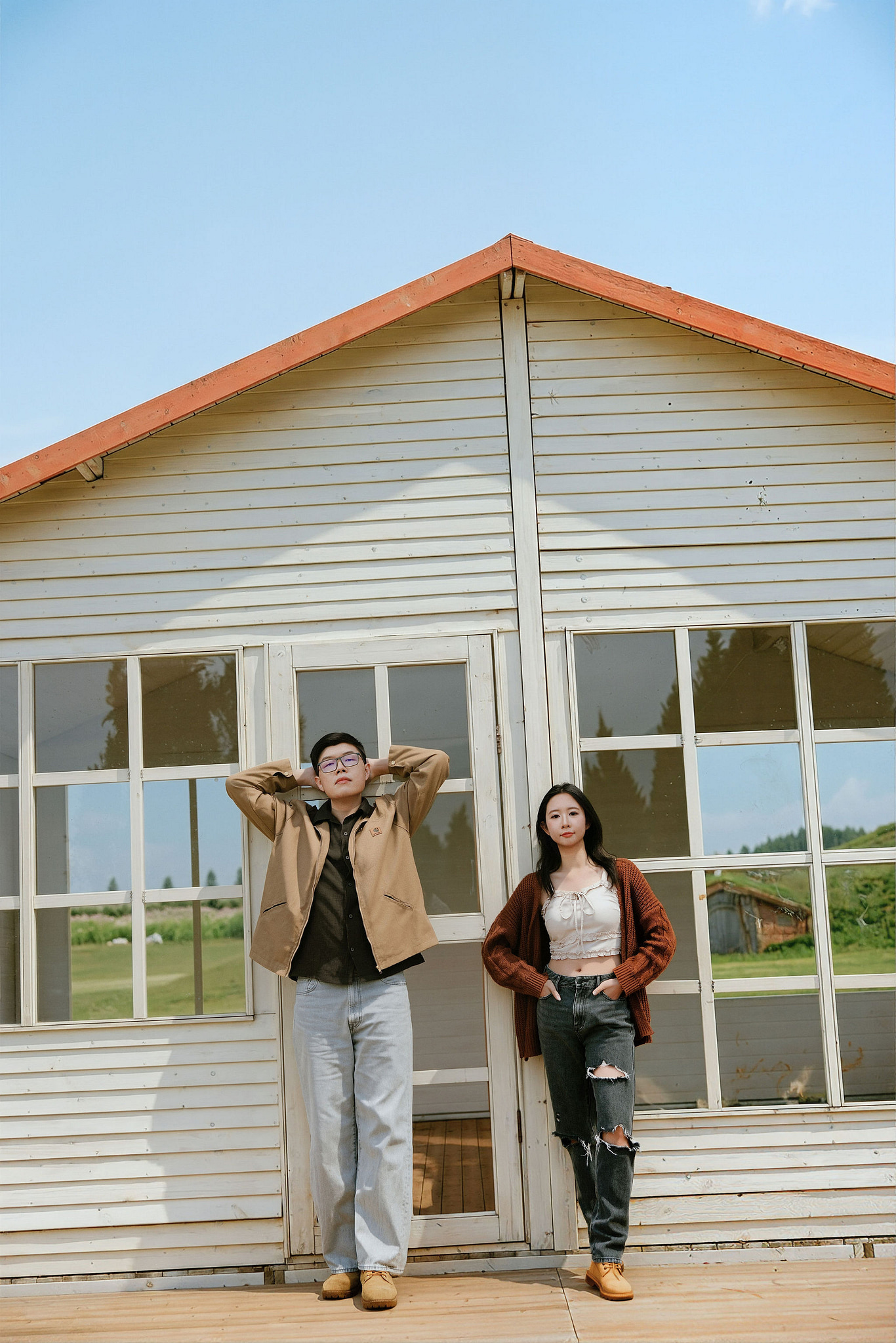 Lijiang, Yunnan Pre-Wedding Photoshoot | Spruce Meadow, Blue Moon Valley, Yulong Snow Mountain & Shuhe Ancient Town at Yulong Snow Mountain pre-wedding photo