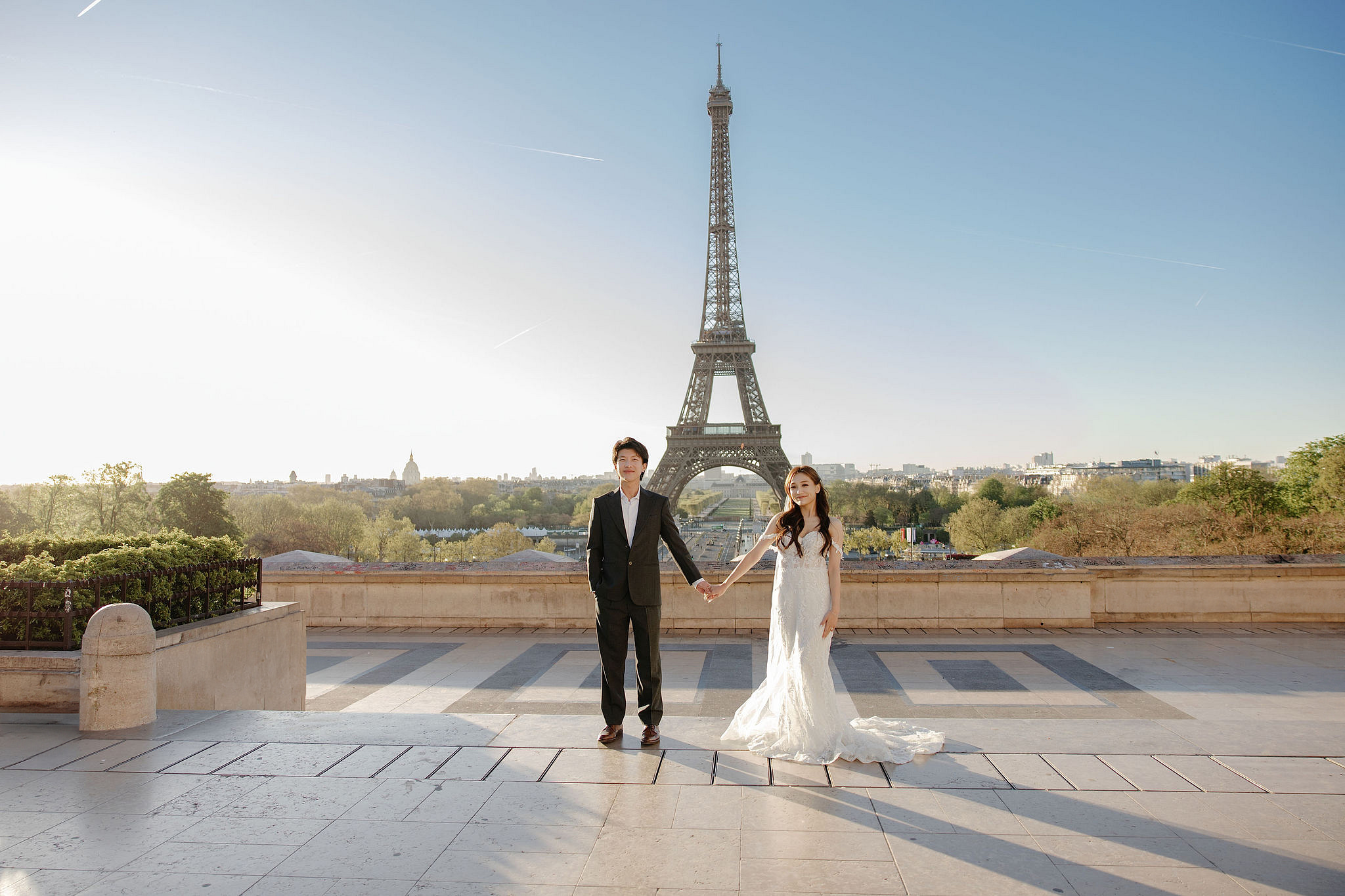 Paris Pre-Wedding Photoshoot | Place du Trocadéro, Bir-Hakeim Bridge, Sacré-Cœur Basilica, Parisian Café & Palais Royal at Place du Trocadéro pre-wedding photo