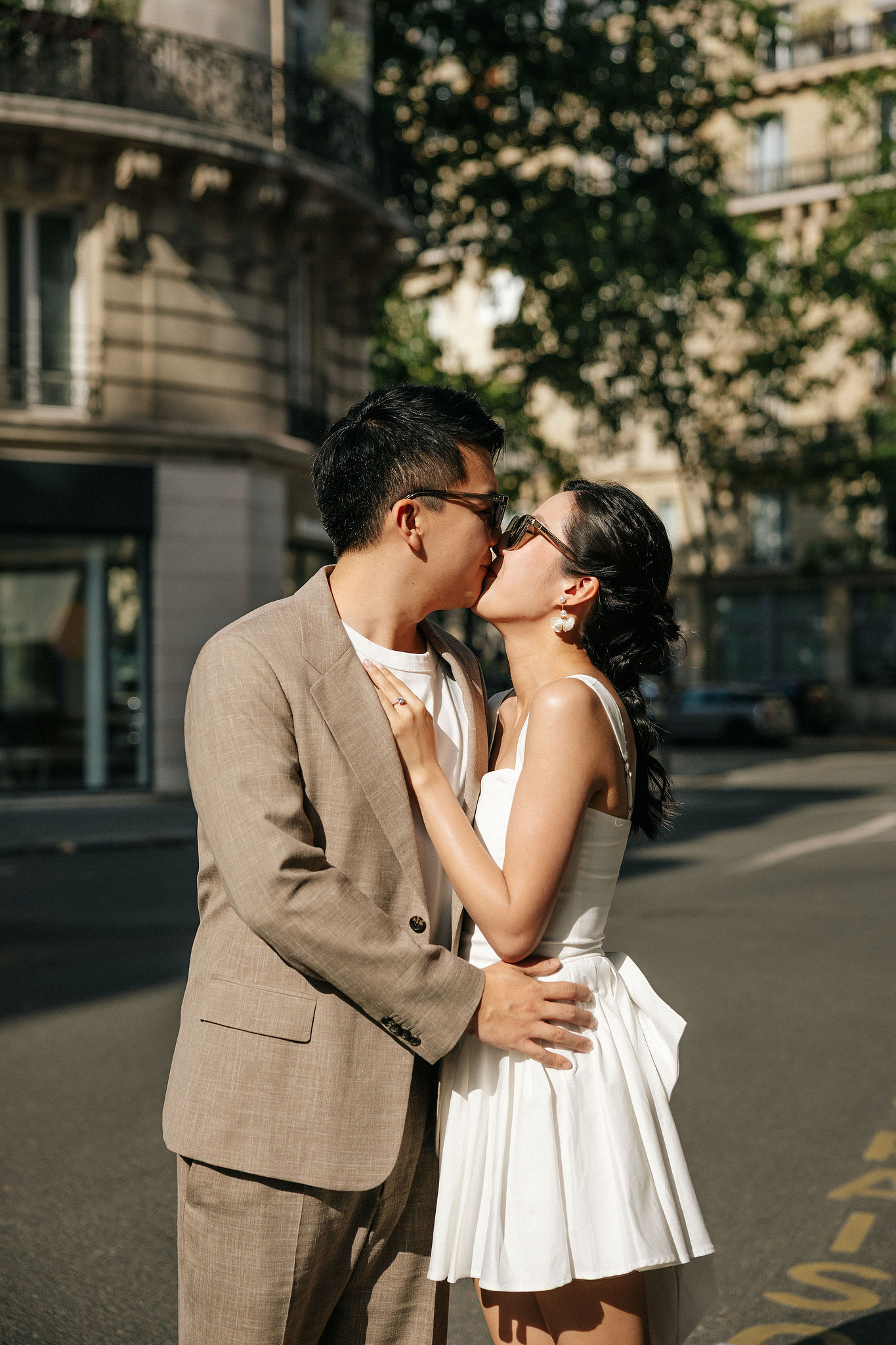 Paris Pre-Wedding Photoshoot | Place du Trocadéro, Bir-Hakeim Bridge & Parisian Streets at Parisian Streets pre-wedding photo