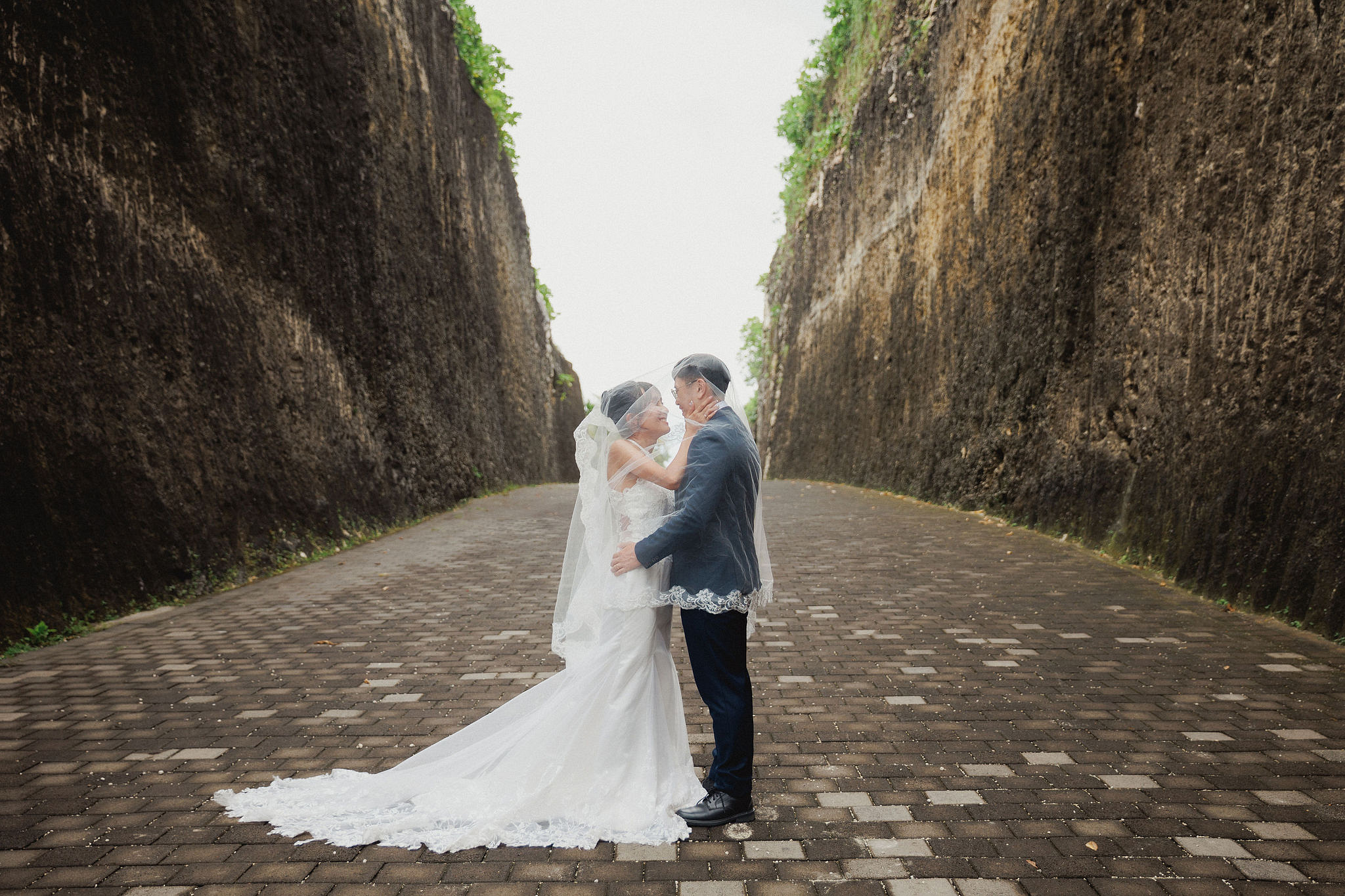 Bali Pre-Wedding Photoshoot | Pinggan Village, Sawangan Beach, Twin Cliff Valley & Malini Uluwatu at Twin Cliff Valley   pre-wedding photo