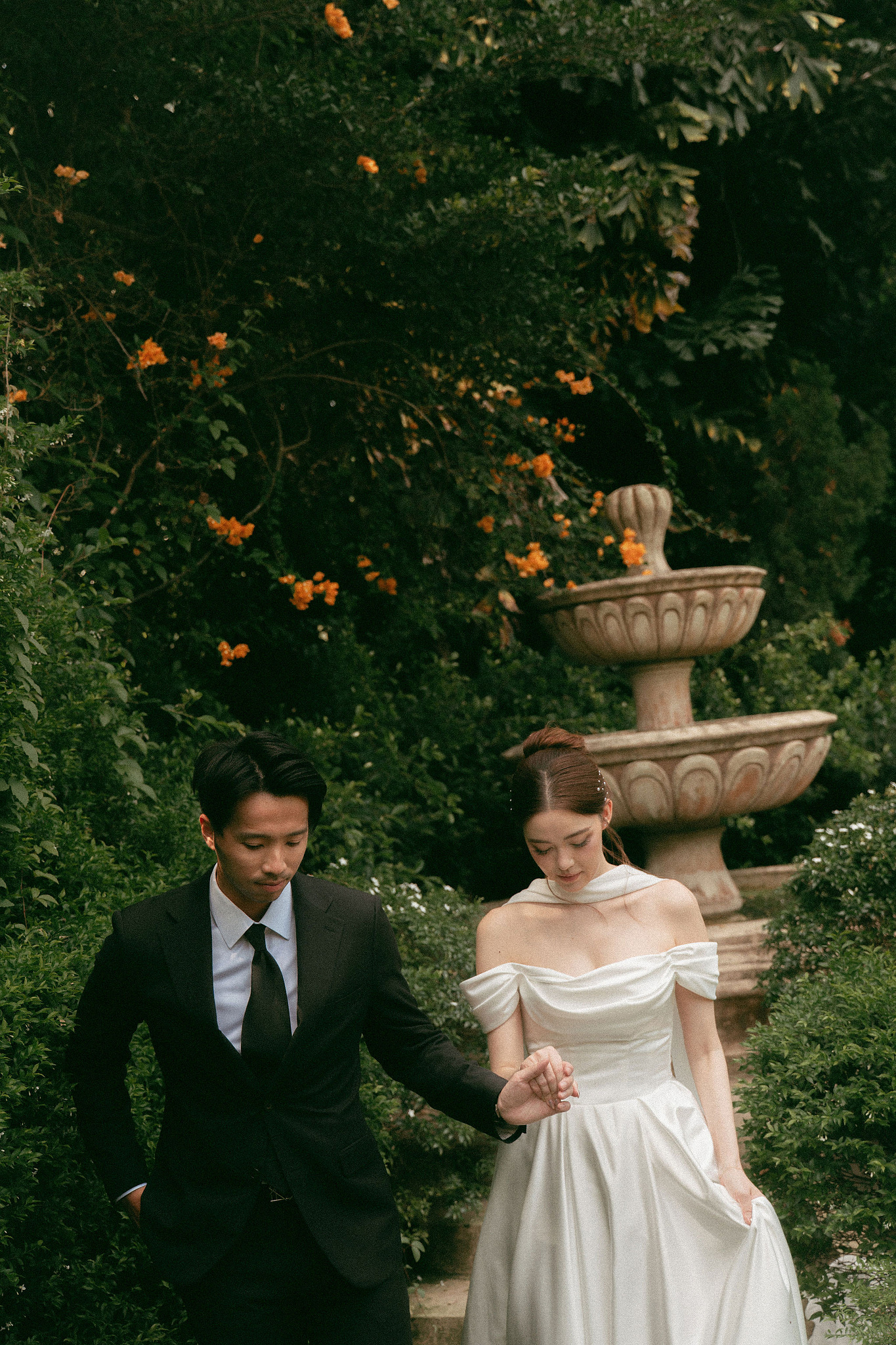 Ho Chi Minh Vietnam Pre-Wedding Photoshoot | European Film Studio, Market Streets & Saigon Bridge at Jardin de Rom pre-wedding photo