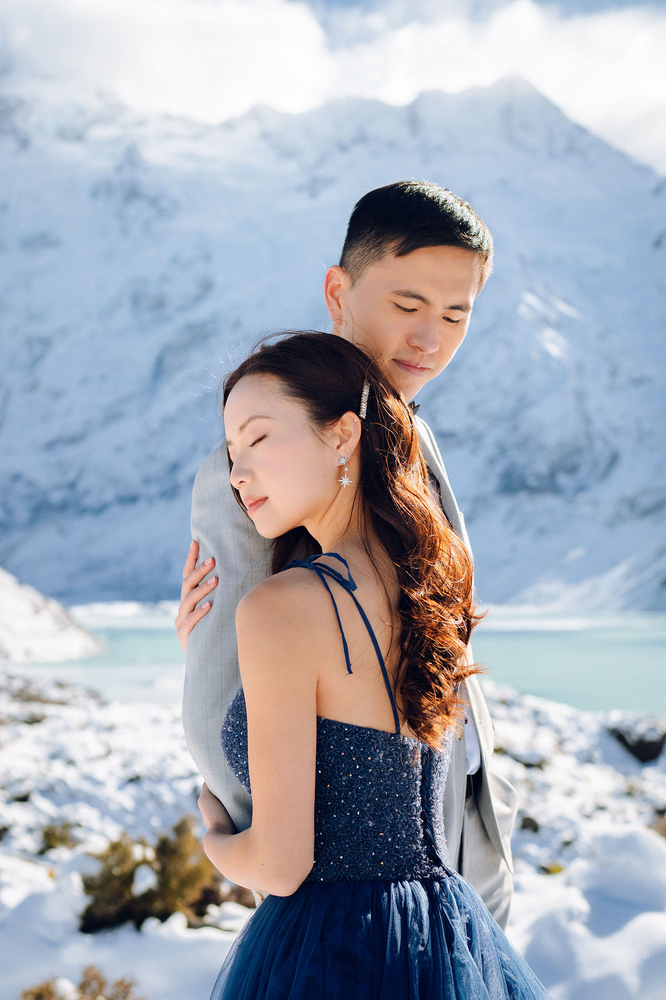 New Zealand Pre-Wedding Photoshoot with Lake Wakatipu, Skippers Canyon, Lake Tekapo, Mount Cook, and Omarama Clay Cliffs at Lake Tekapo & Mount Cook National Park pre-wedding photo